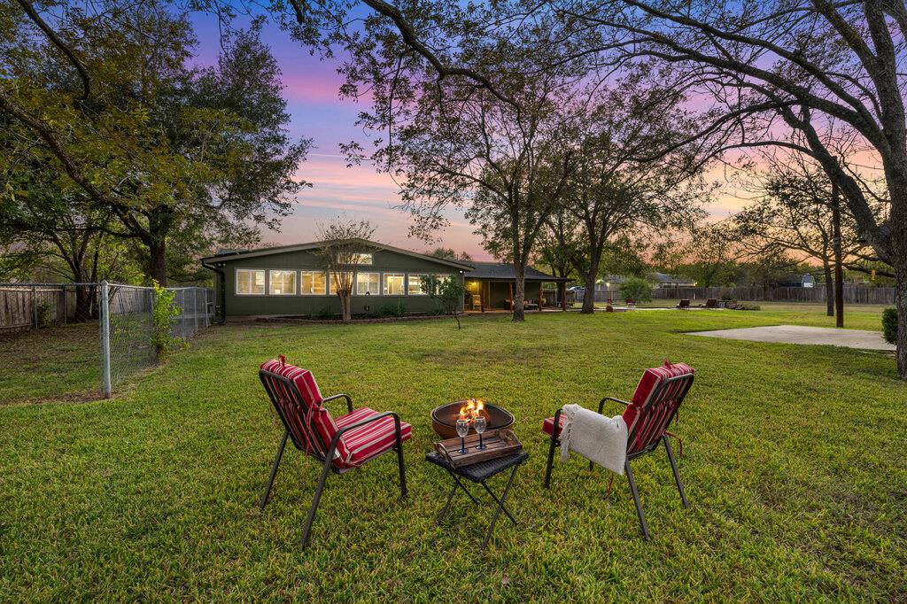 1802 Bumblebee Dr, Pflugerville, TX 78660