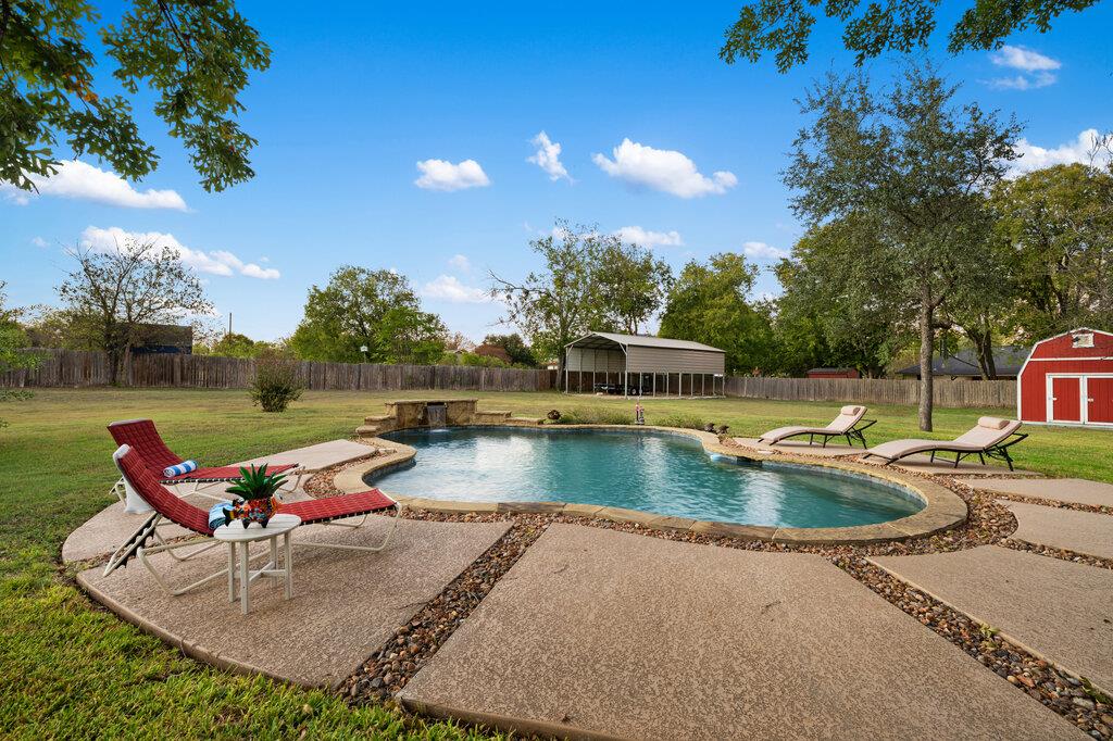 1802 Bumblebee Dr, Pflugerville, TX 78660