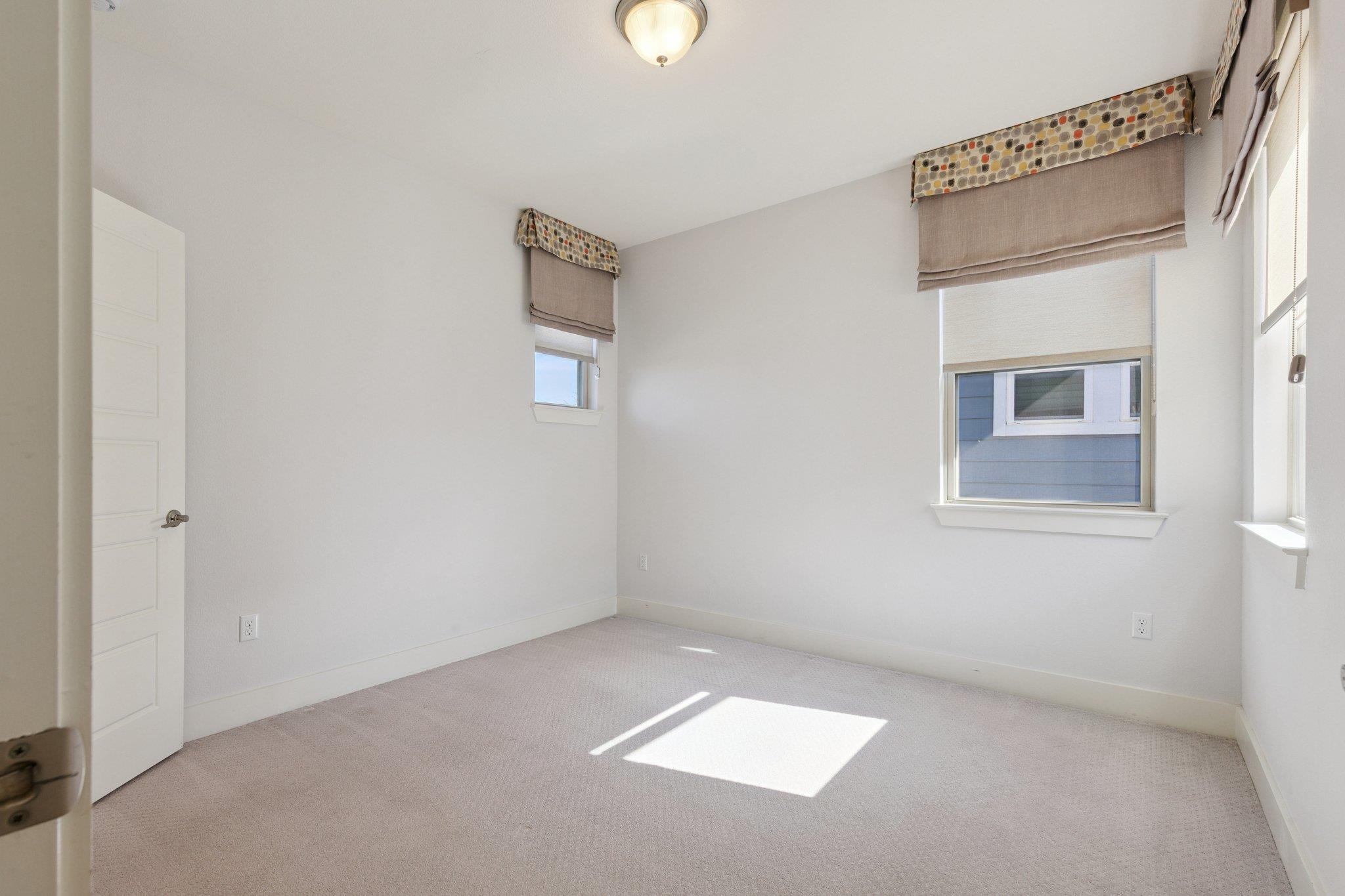 6000 Baythorne Dr, Austin, TX 78747