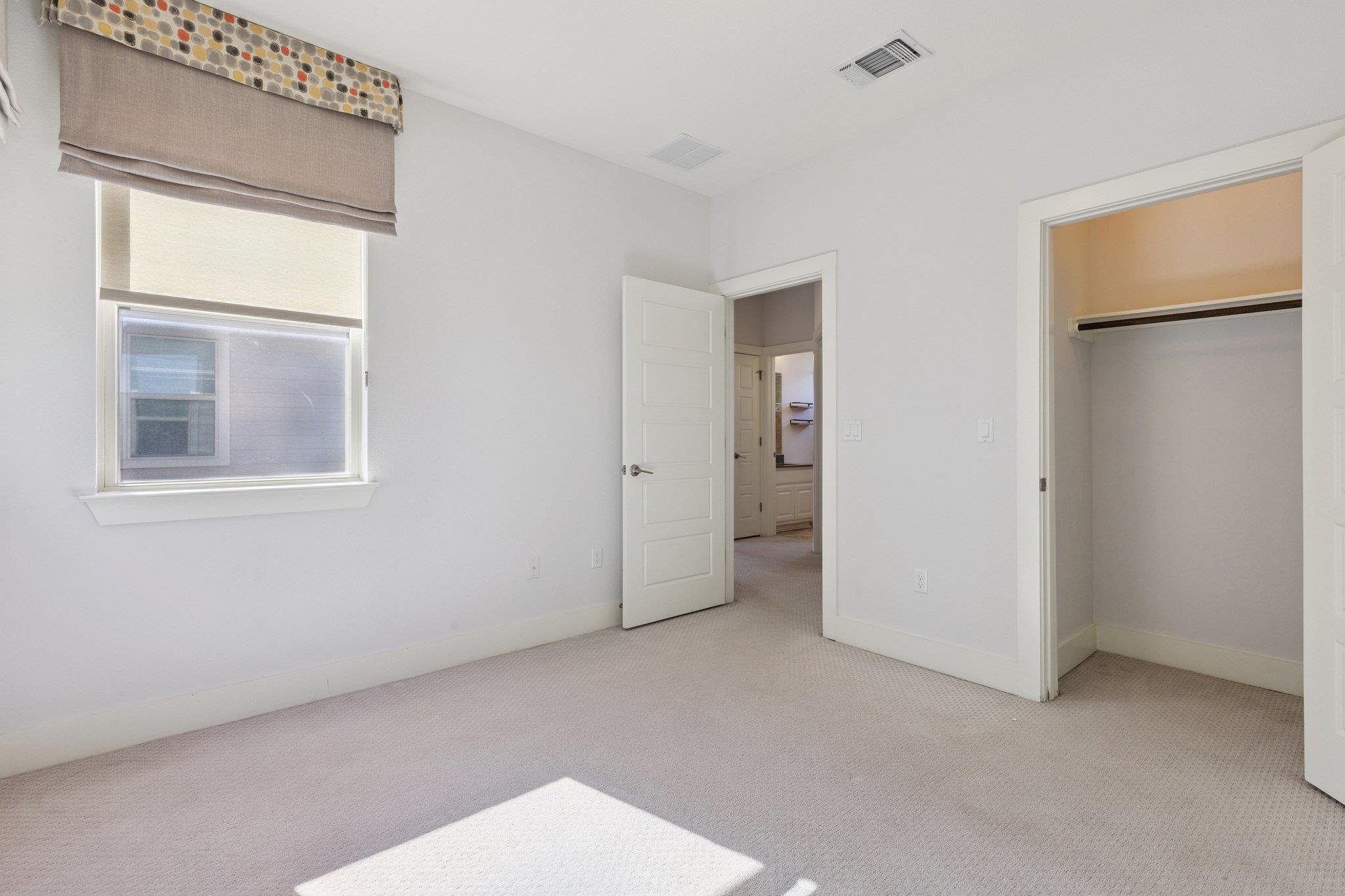 6000 Baythorne Dr, Austin, TX 78747