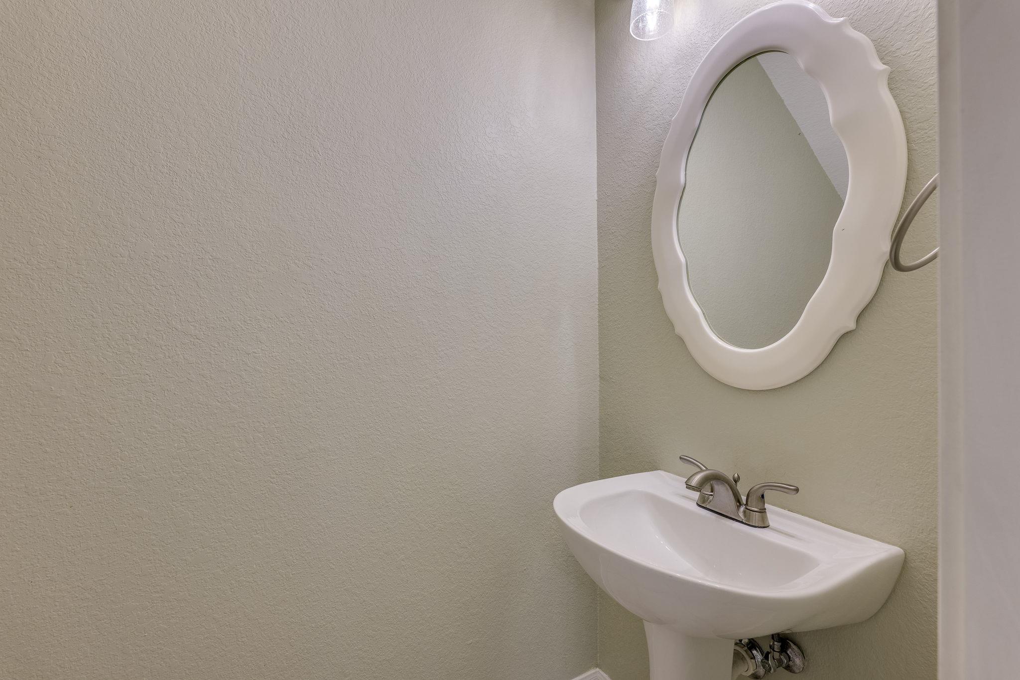 2100 Pipers Field Dr # 14, Austin, TX 78758