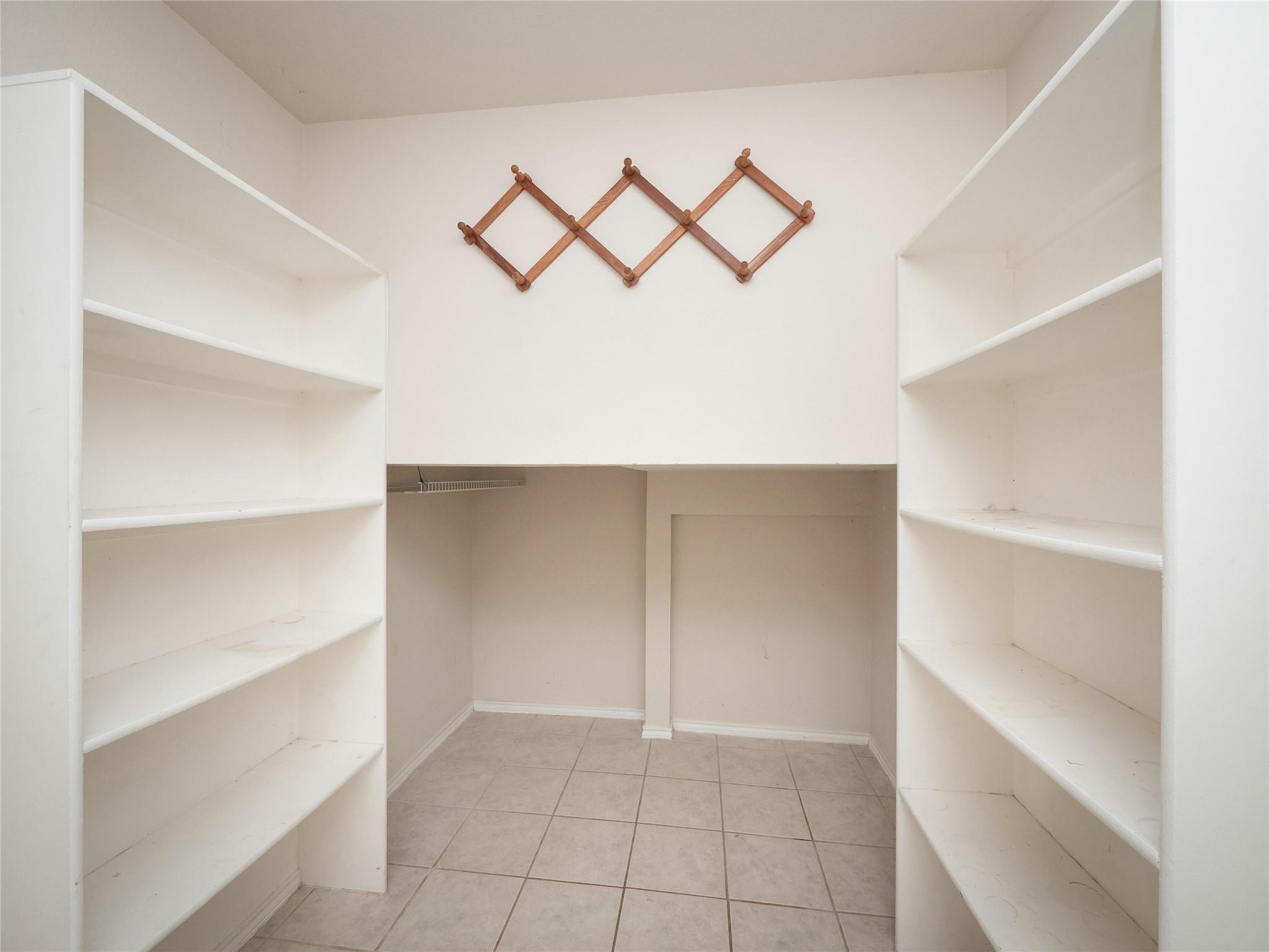 816 Tapestry Cv, Pflugerville, TX 78660