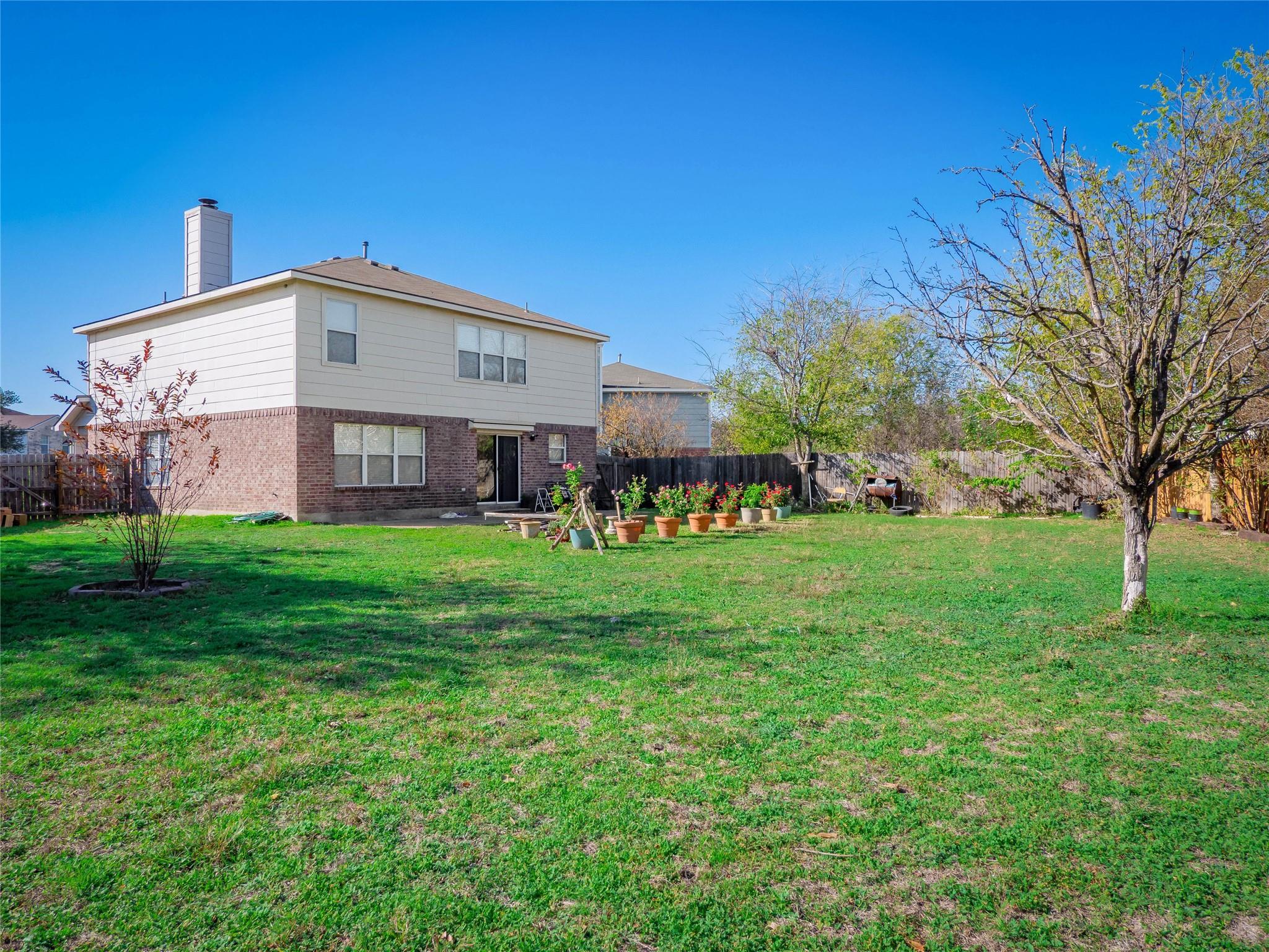 816 Tapestry Cv, Pflugerville, TX 78660