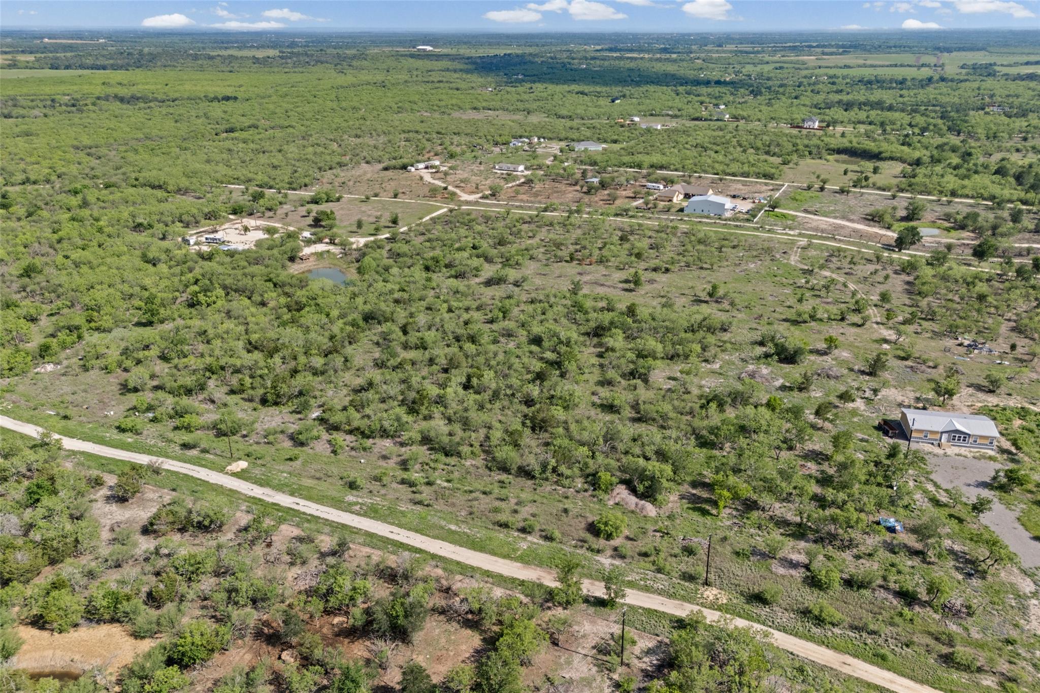 3882 Dry Creek Rd, Lockhart, TX 78644