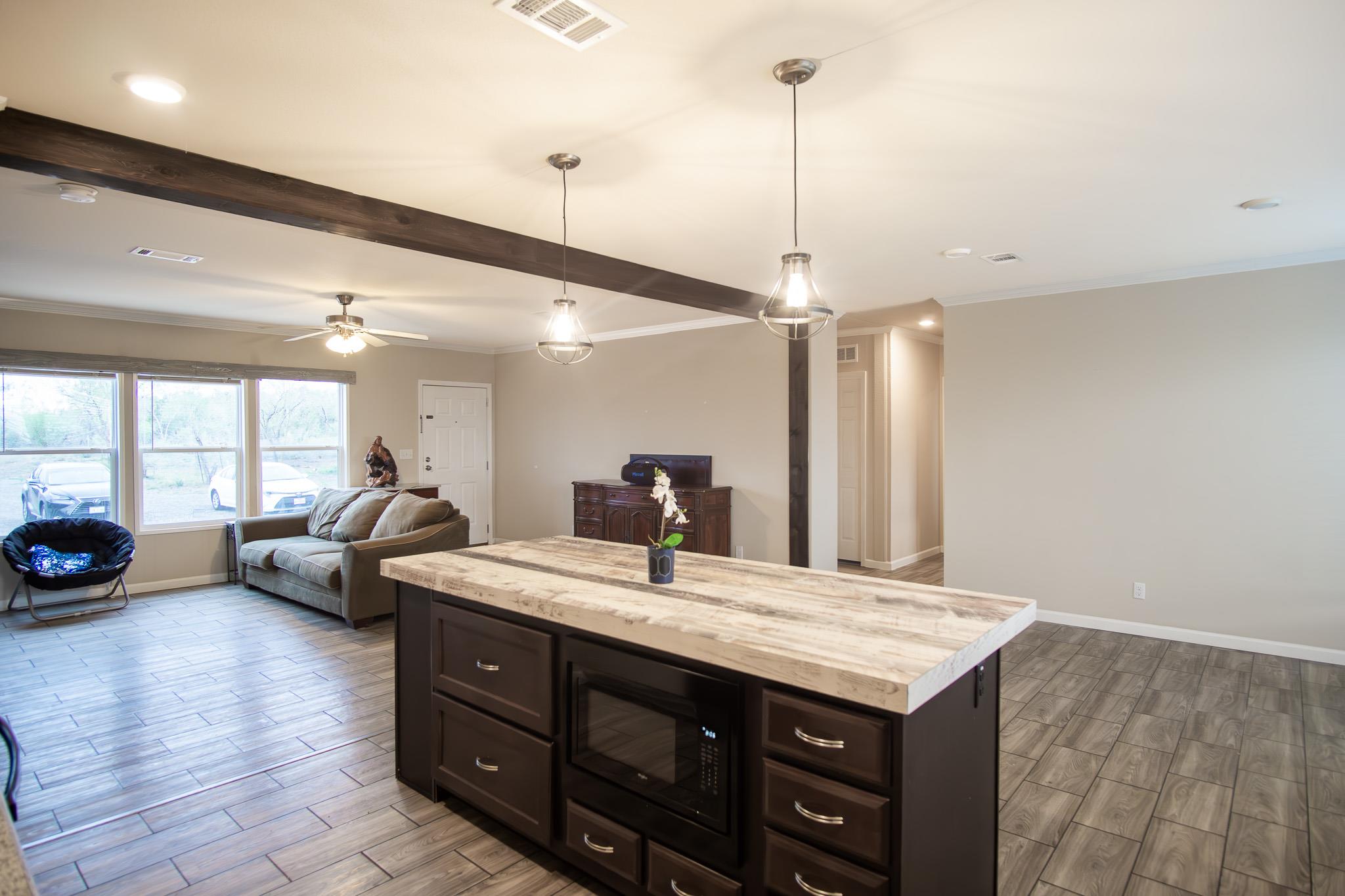 3882 Dry Creek Rd, Lockhart, TX 78644