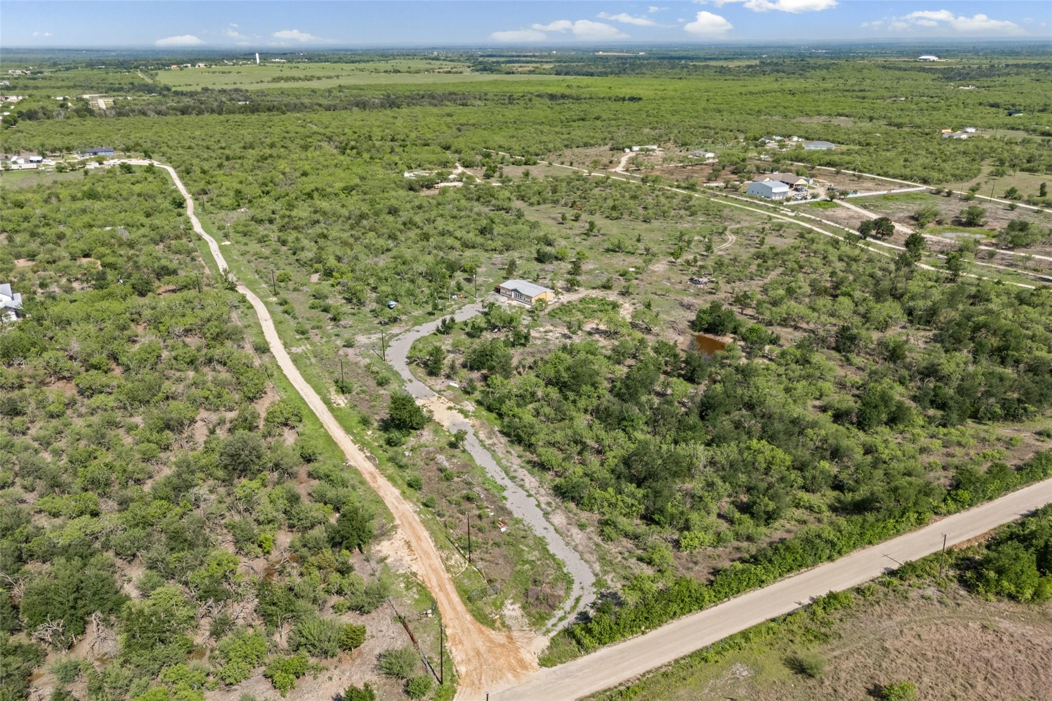 3882 Dry Creek Rd, Lockhart, TX 78644