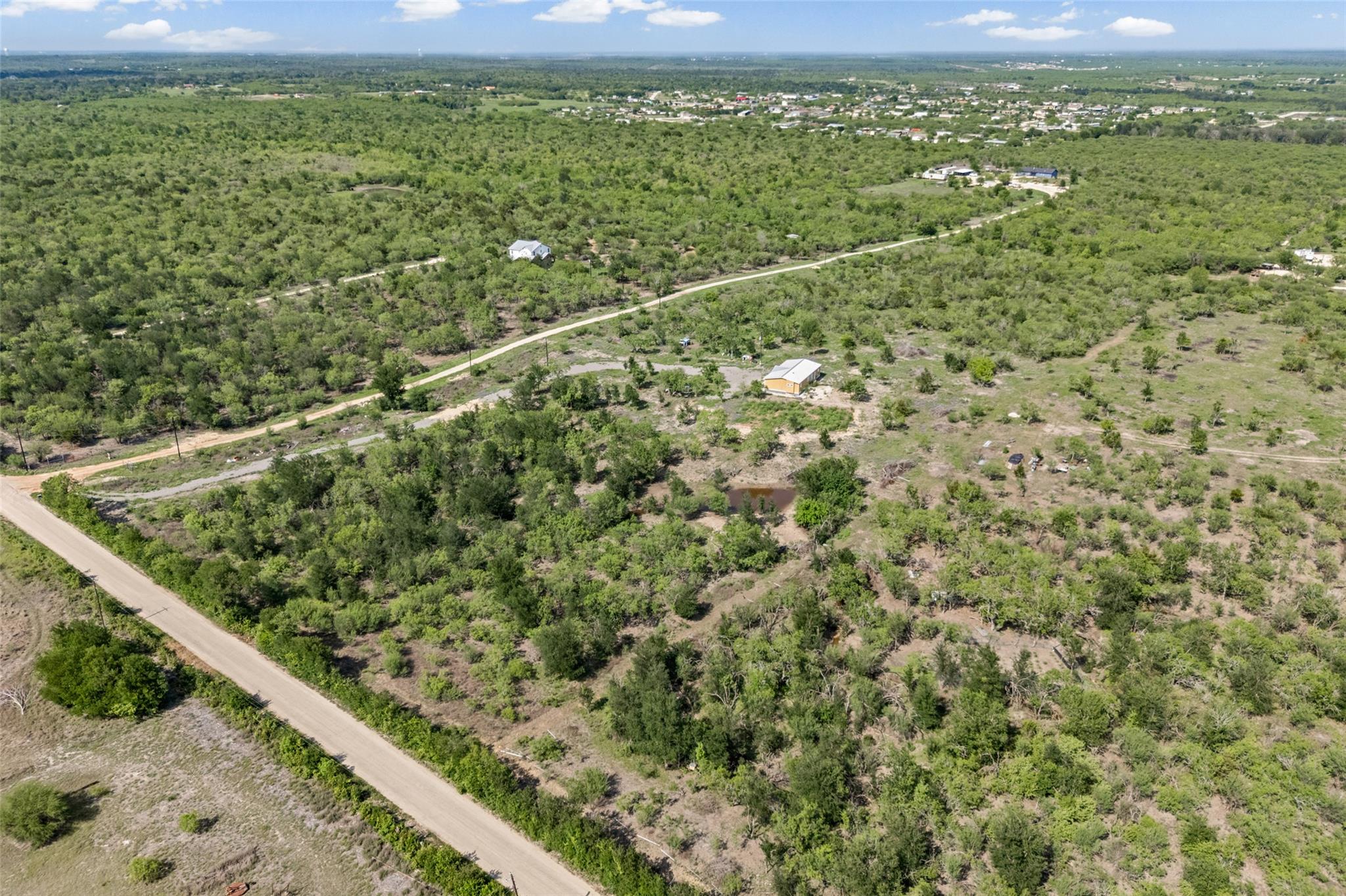 3882 Dry Creek Rd, Lockhart, TX 78644