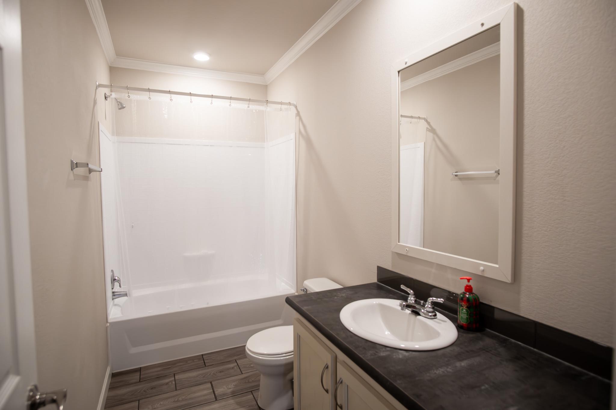 3882 Dry Creek Rd, Lockhart, TX 78644