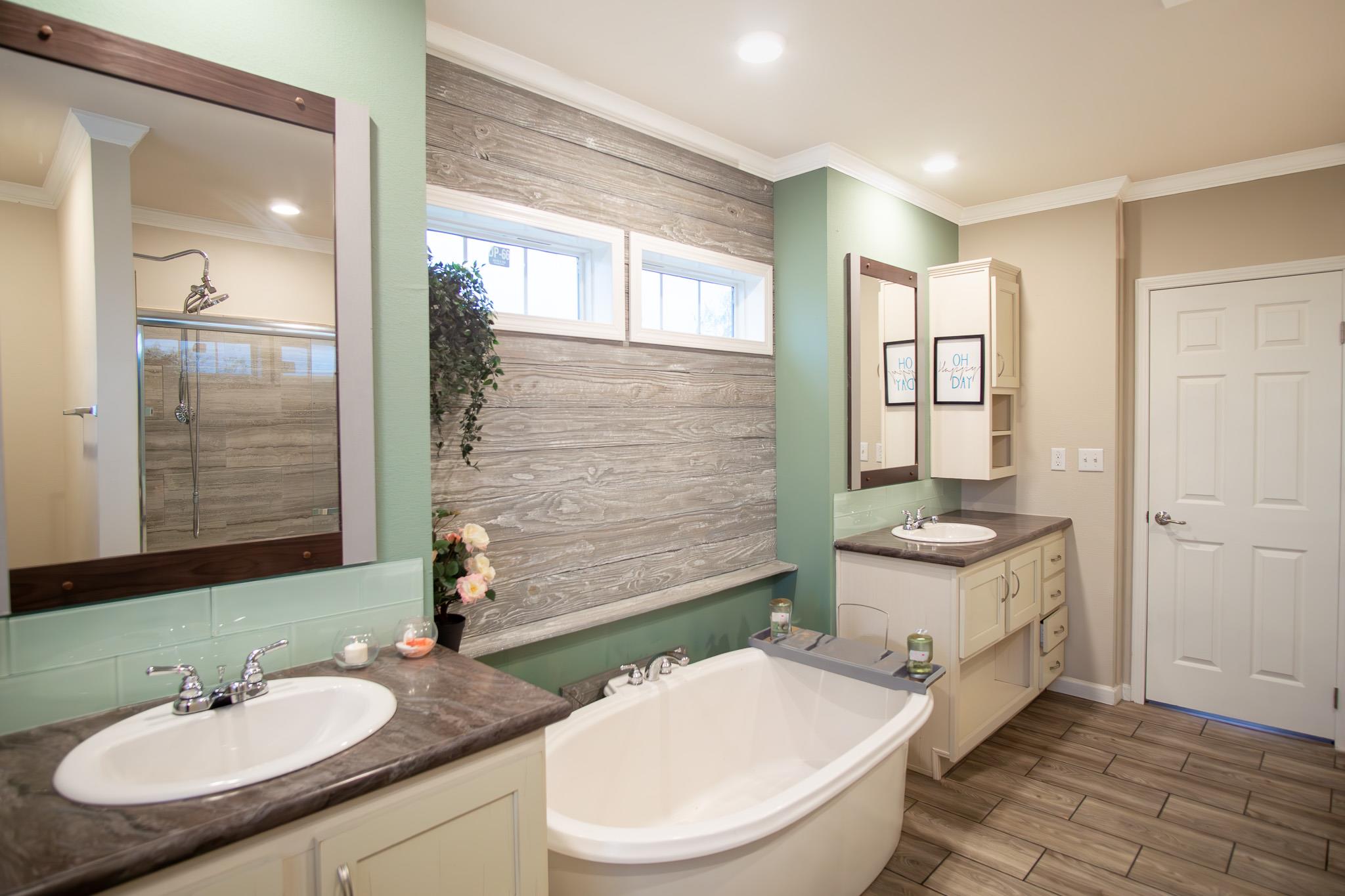 3882 Dry Creek Rd, Lockhart, TX 78644