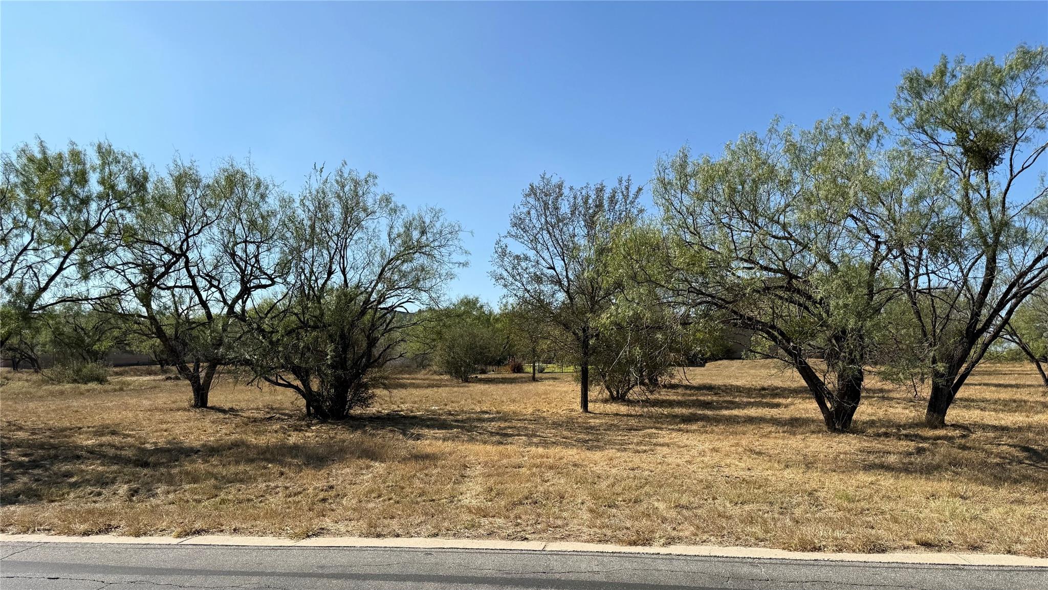 2324 Fault Line Dr, Horseshoe Bay, TX 78657