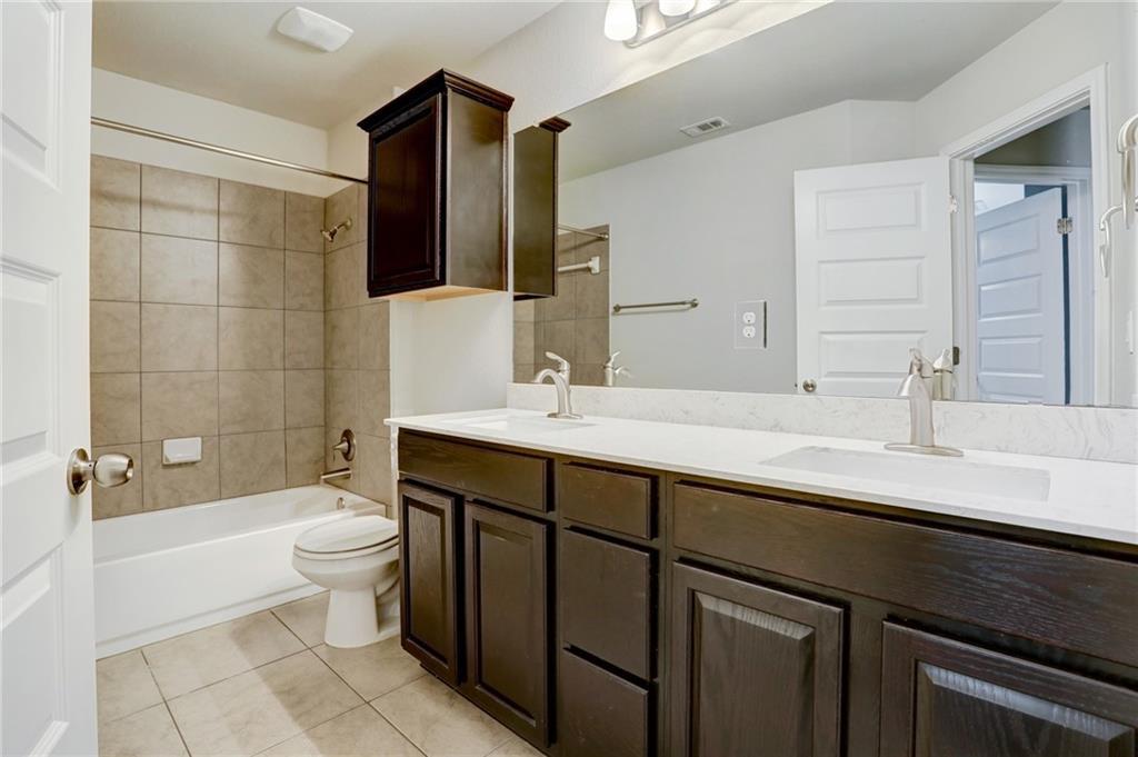 5151 Scenic Lake Dr, Georgetown, TX 78626