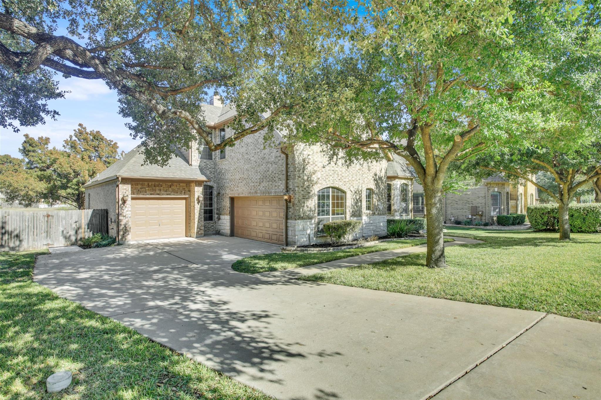 3514 Aquamarine Dr, Round Rock, TX 78681