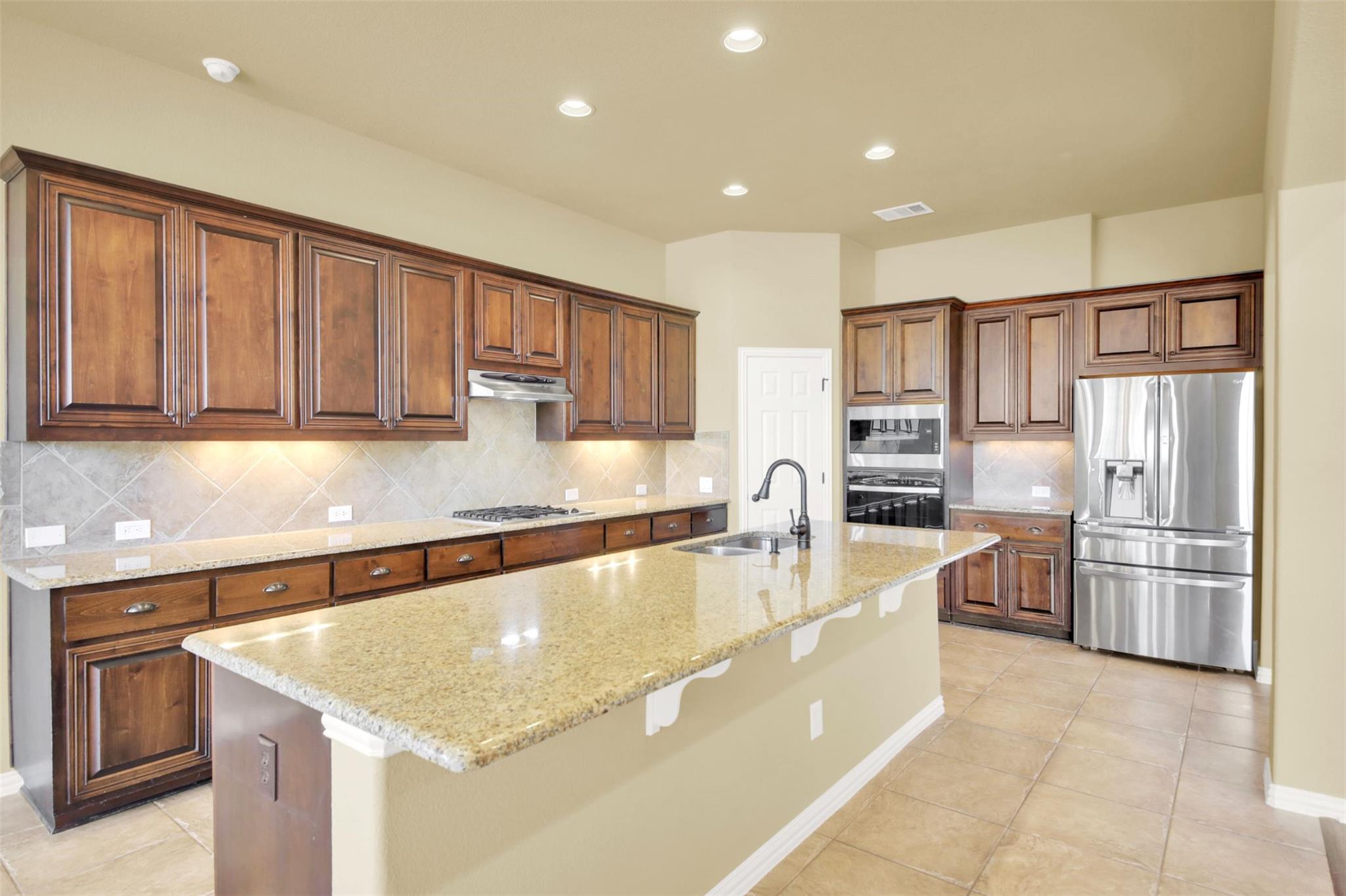 3514 Aquamarine Dr, Round Rock, TX 78681