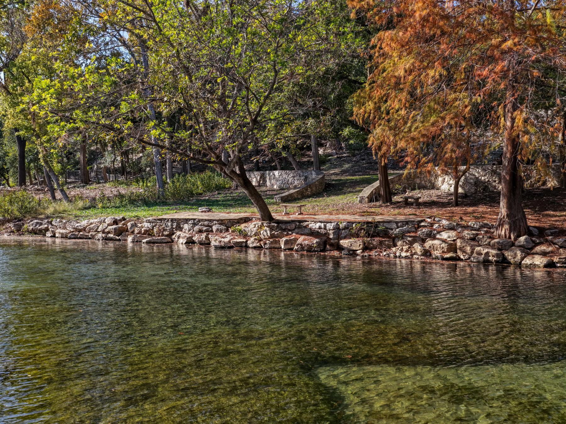 476 Lakeview Blvd, New Braunfels, TX 78130