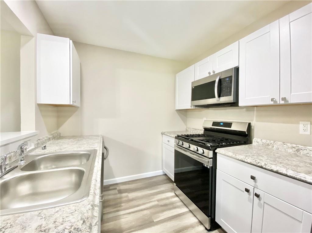 2110 Blue Meadow # B, Austin, TX 78744