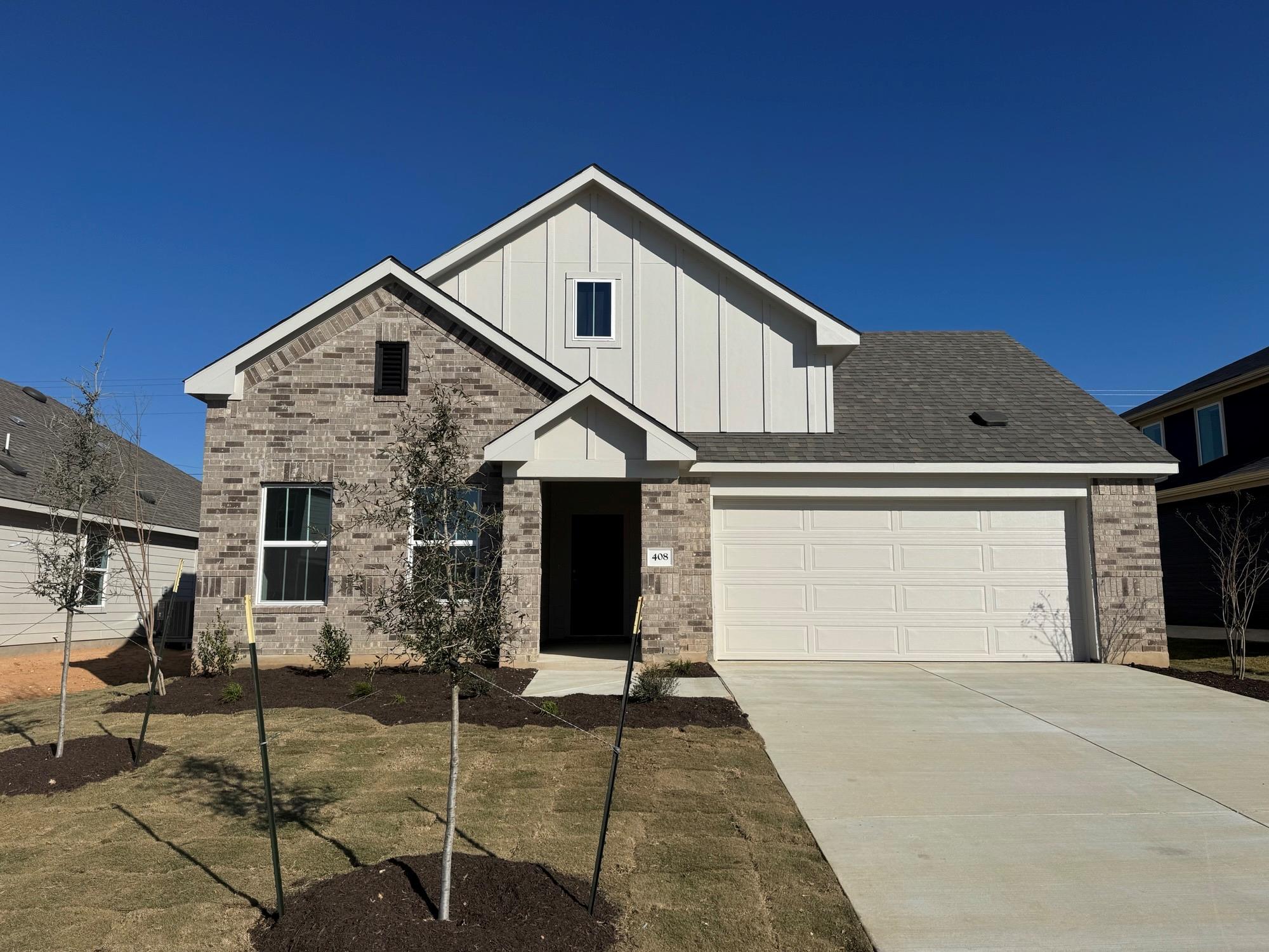 408 Quail Convey Dr, Jarrell, TX 76537
