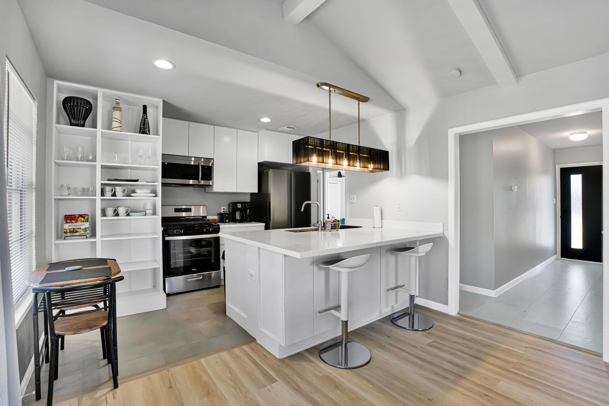 1205 Arthur Stiles St, Austin, TX 78721