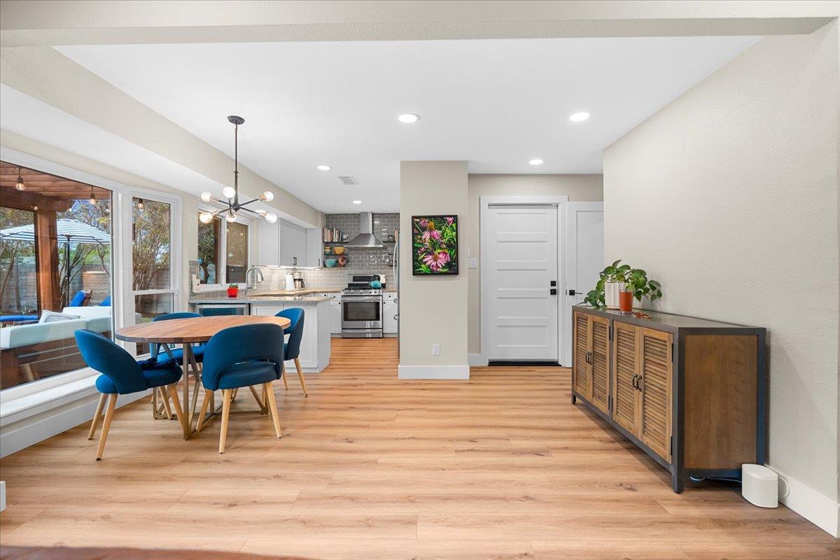 5702 Buffalo Pass, Austin, TX 78745