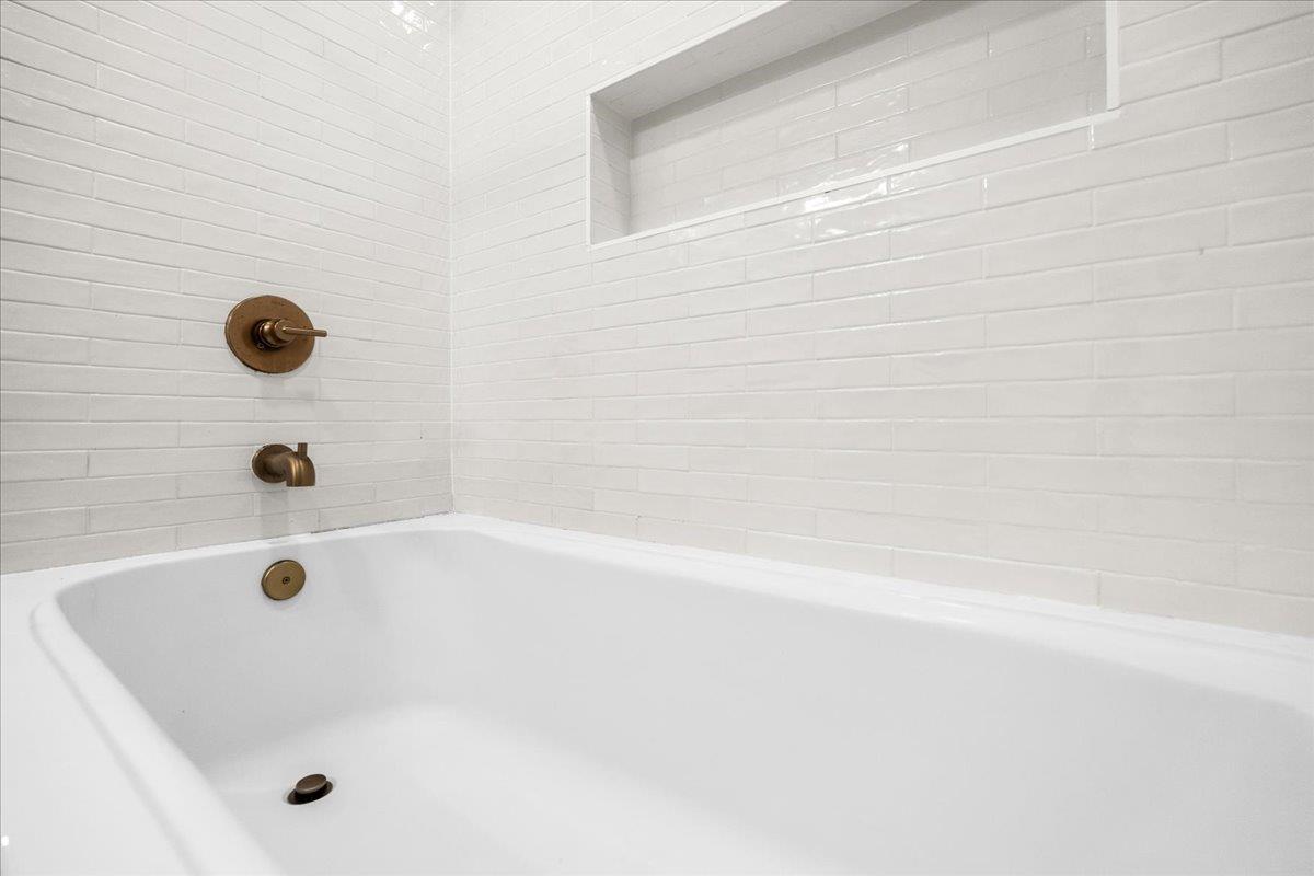 5702 Buffalo Pass, Austin, TX 78745