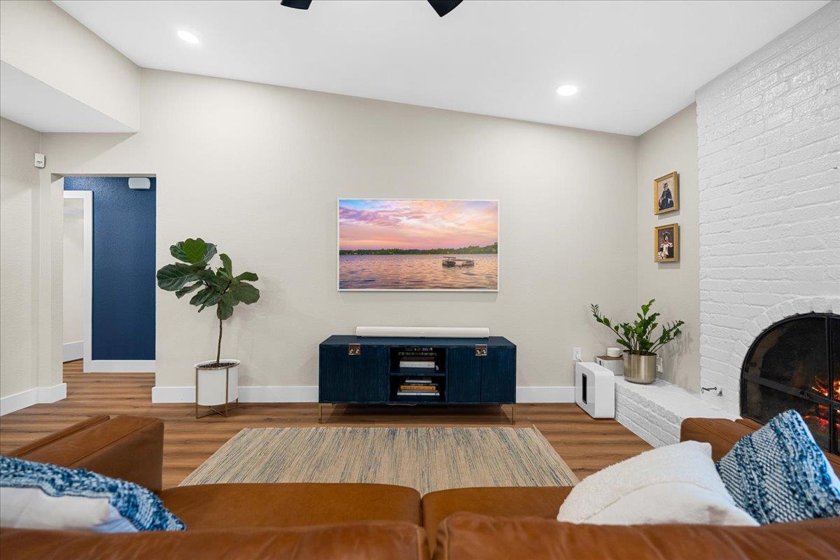 5702 Buffalo Pass, Austin, TX 78745