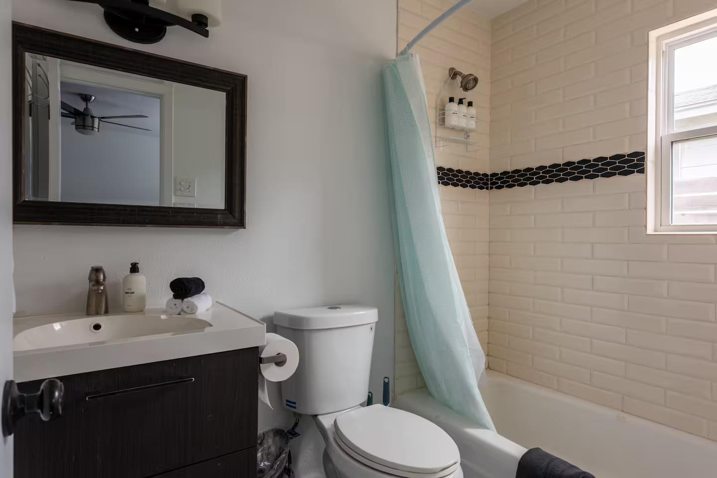 9715 Dallum Dr, Austin, TX 78753