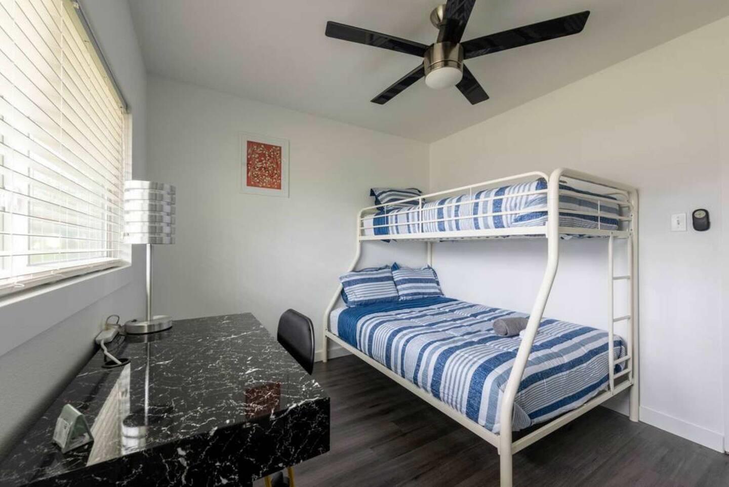 9715 Dallum Dr, Austin, TX 78753