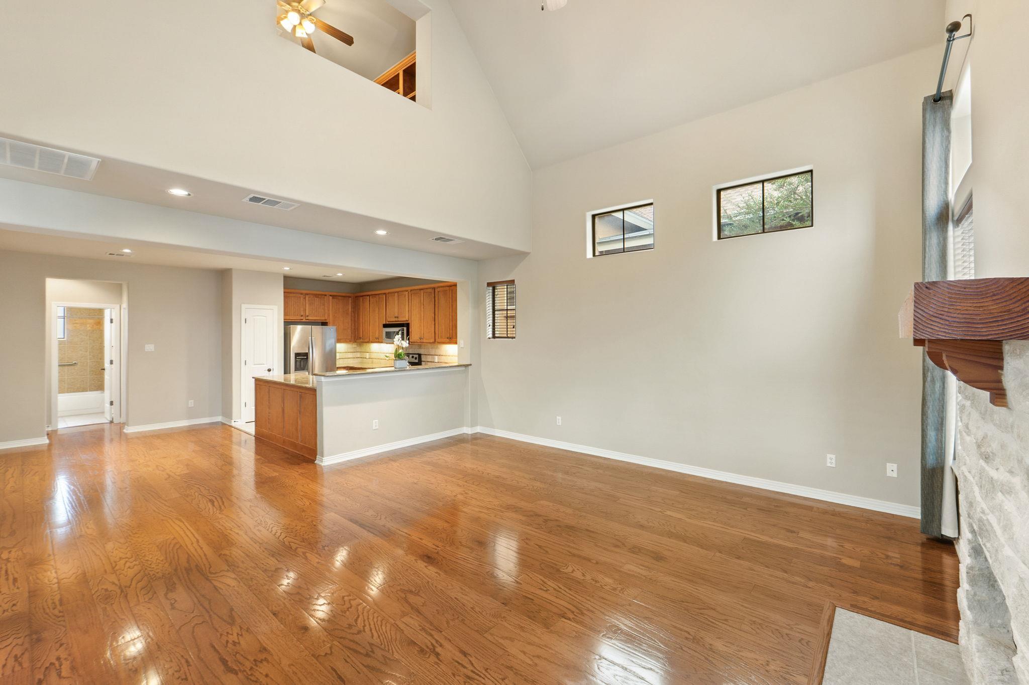 8917 Old Lampasas Trl # 33, Austin, TX 78750