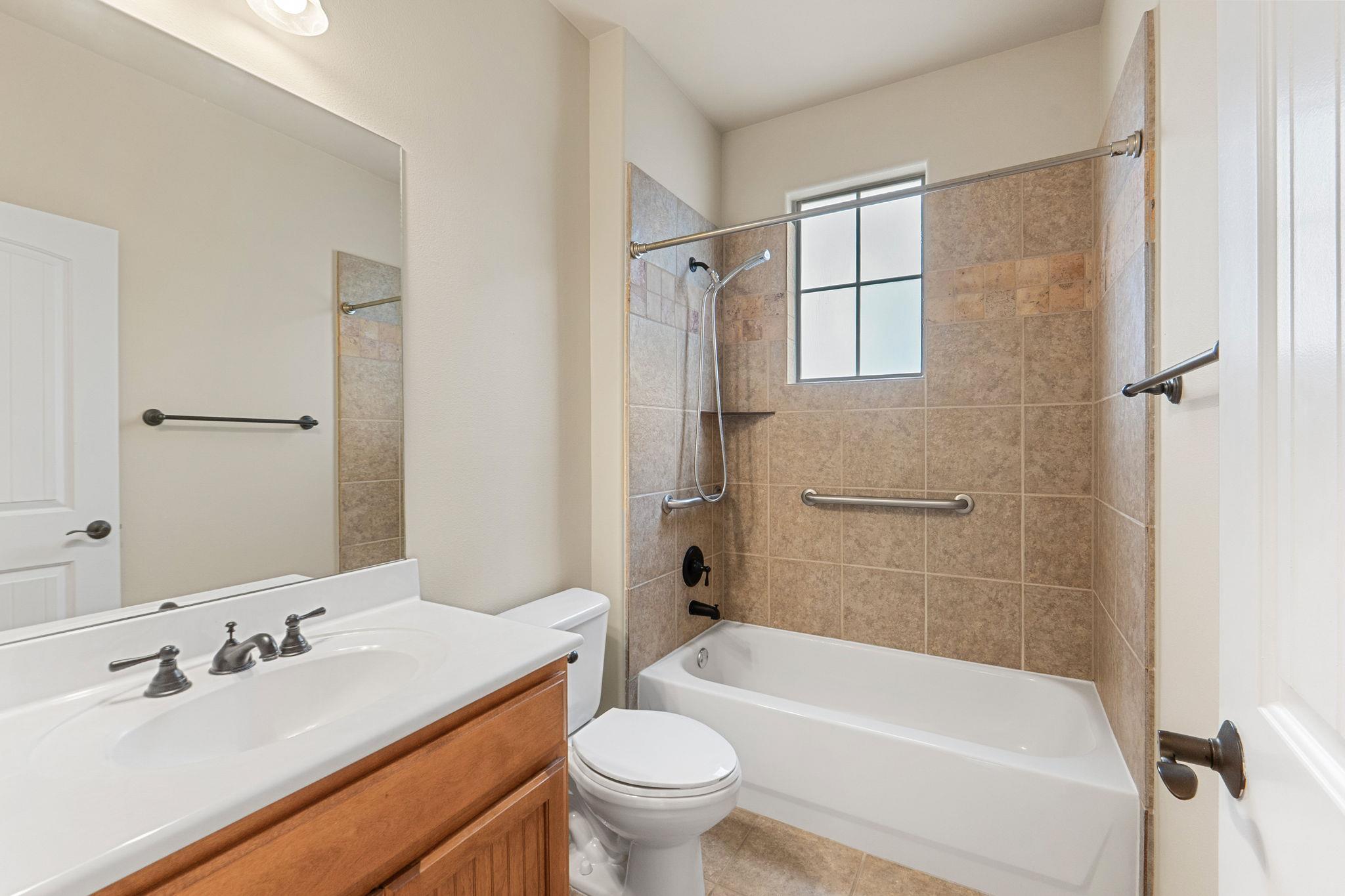 8917 Old Lampasas Trl # 33, Austin, TX 78750