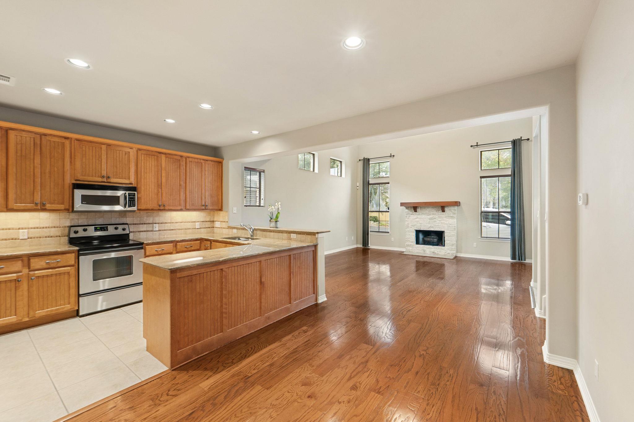 8917 Old Lampasas Trl # 33, Austin, TX 78750