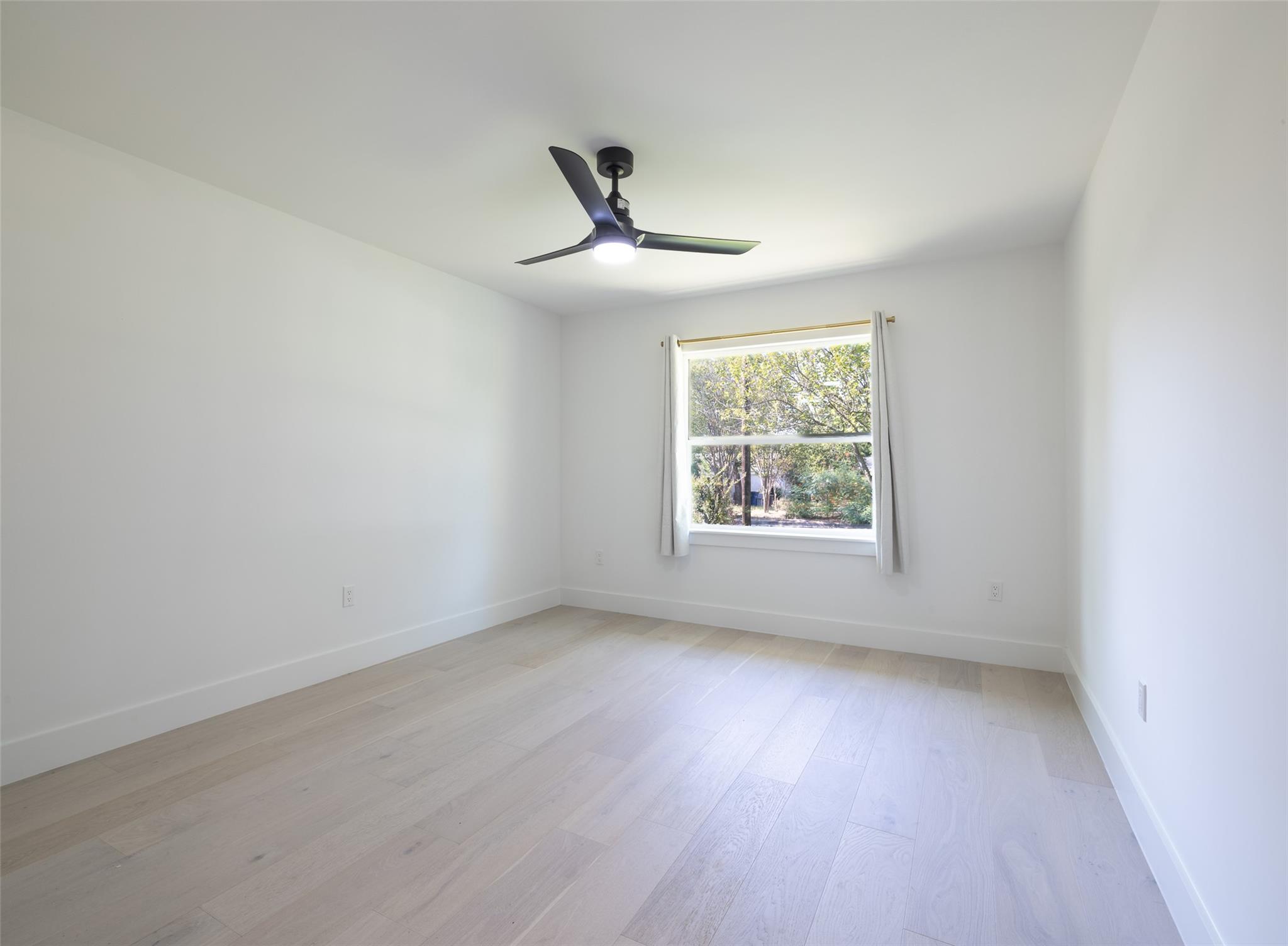 1206 Cloverleaf Dr, Austin, TX 78723