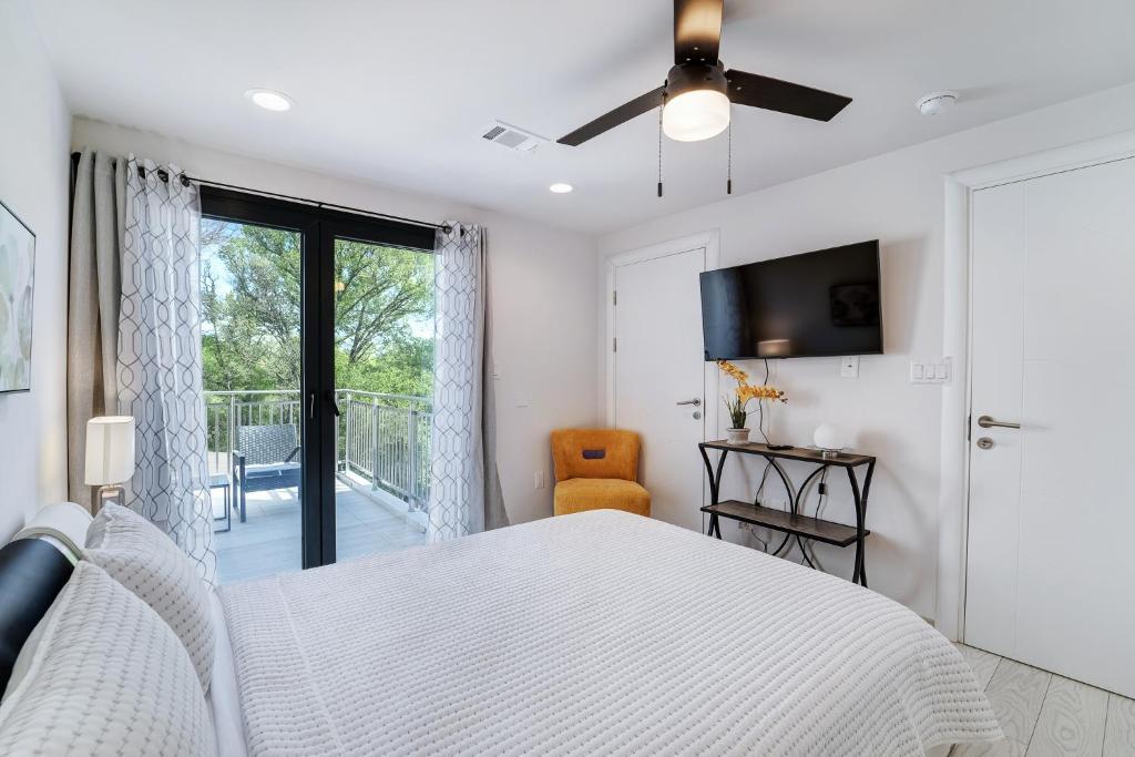 1409 E M Franklin Ave # B, Austin, TX 78721