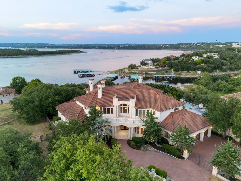 217 Bella Riva Dr, Austin, TX 78734