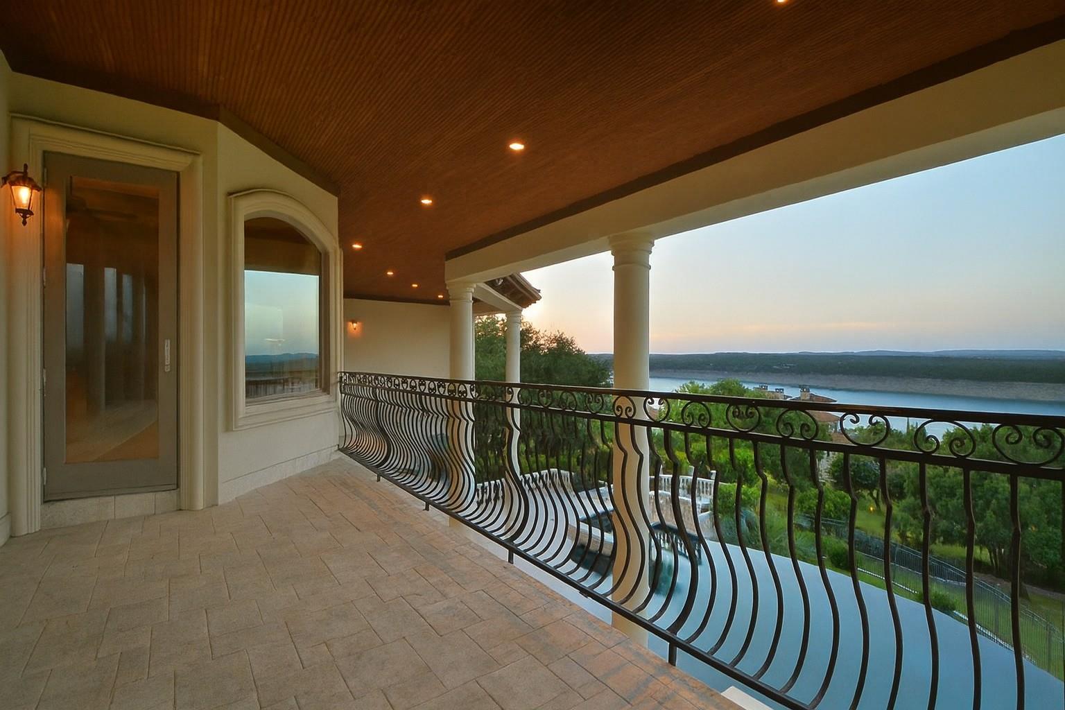 217 Bella Riva Dr, Austin, TX 78734