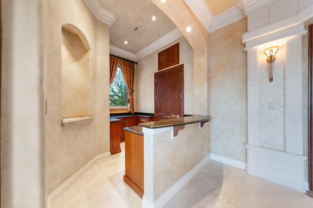 217 Bella Riva Dr, Austin, TX 78734