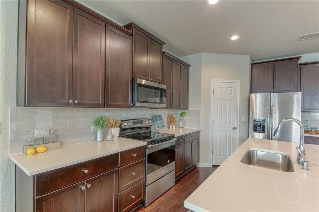 173 Flexus Ln, Liberty Hill, TX 78642