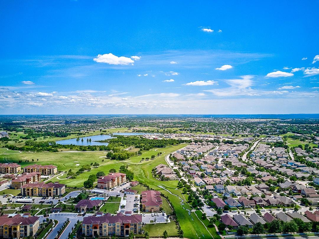 1373 Nevarez, Kyle, TX 78640