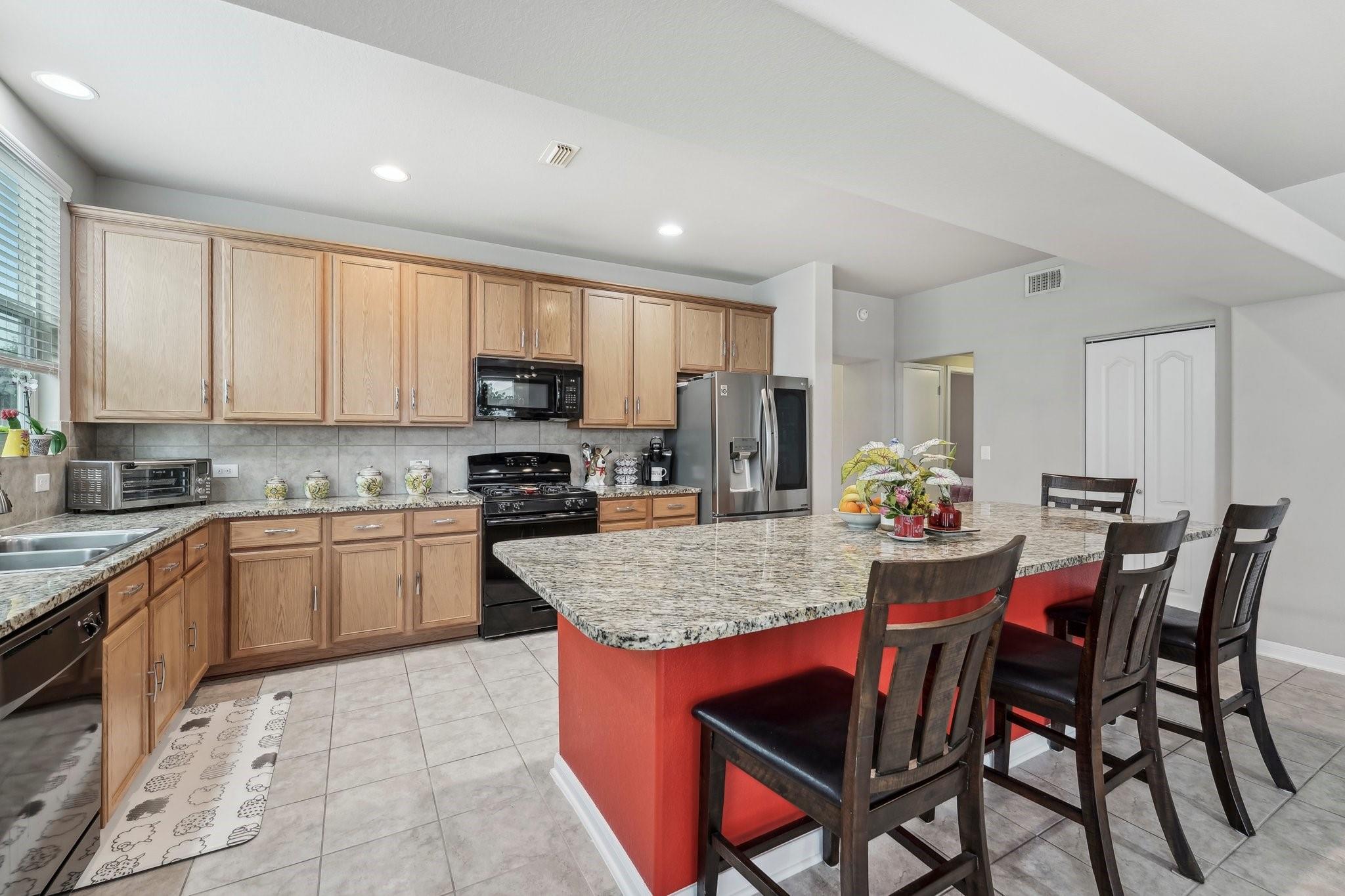 1373 Nevarez, Kyle, TX 78640