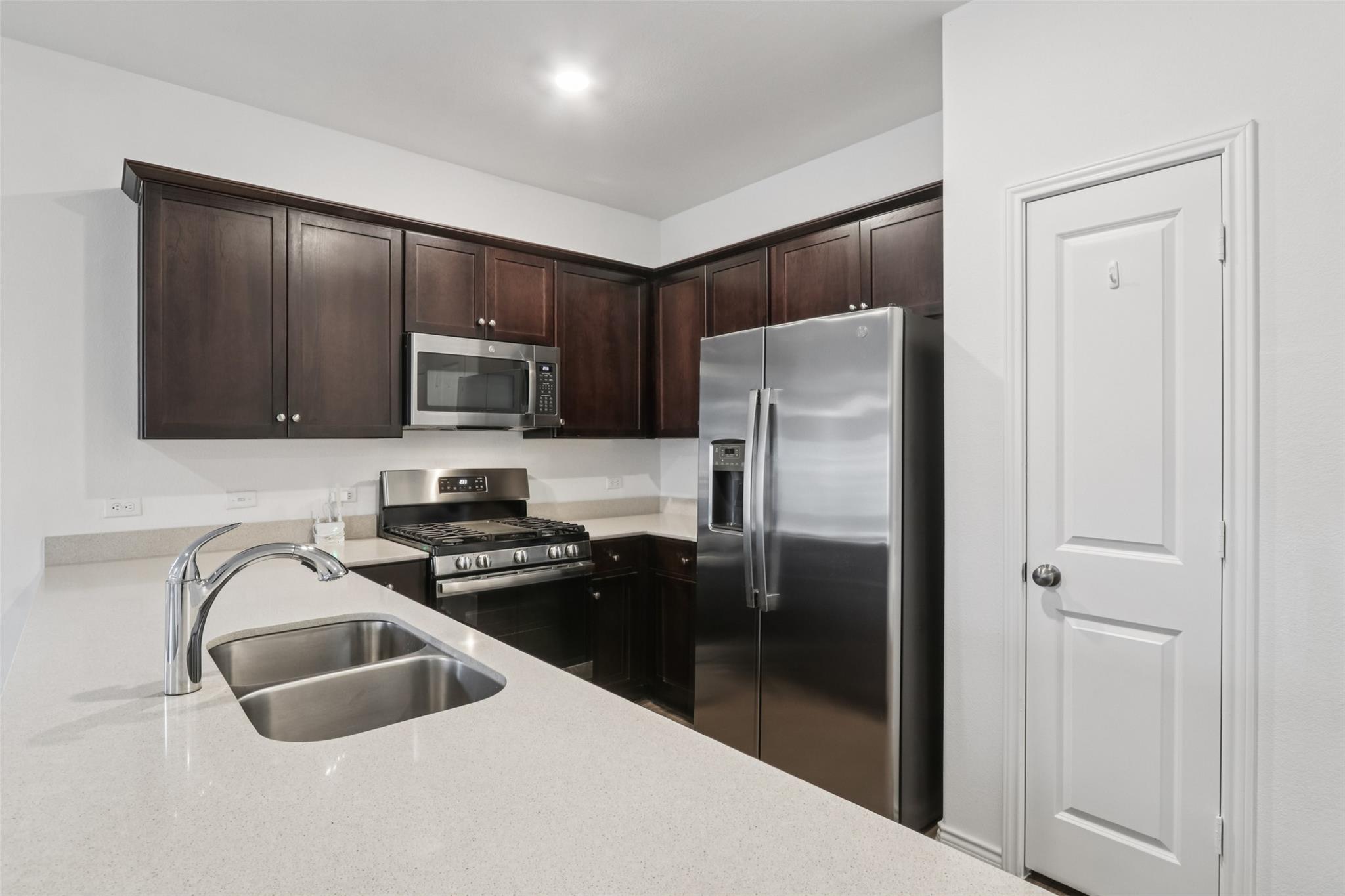 234 George Neggan Ln, Bastrop, TX 78602