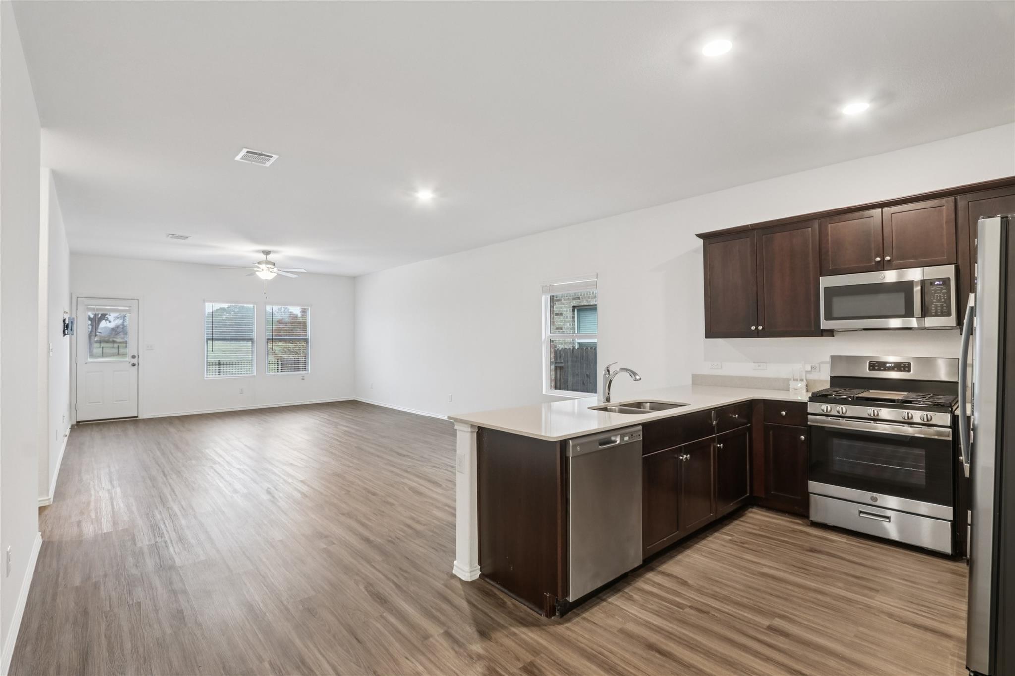 234 George Neggan Ln, Bastrop, TX 78602