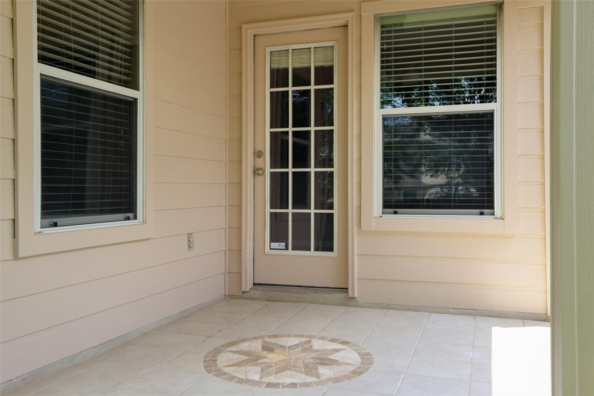 301 Middle Crk, Buda, TX 78610