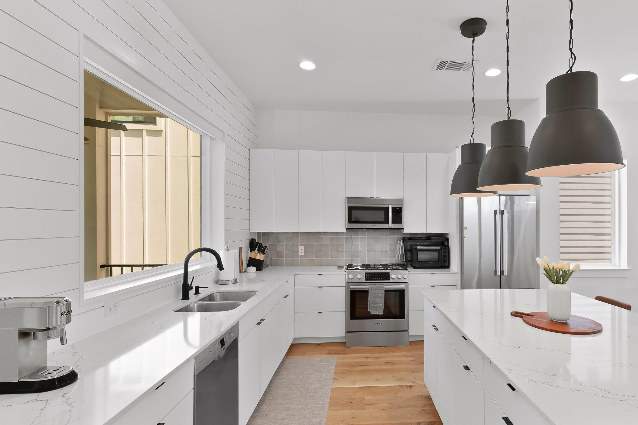 3807 E 51st St # 3, Austin, TX 78723