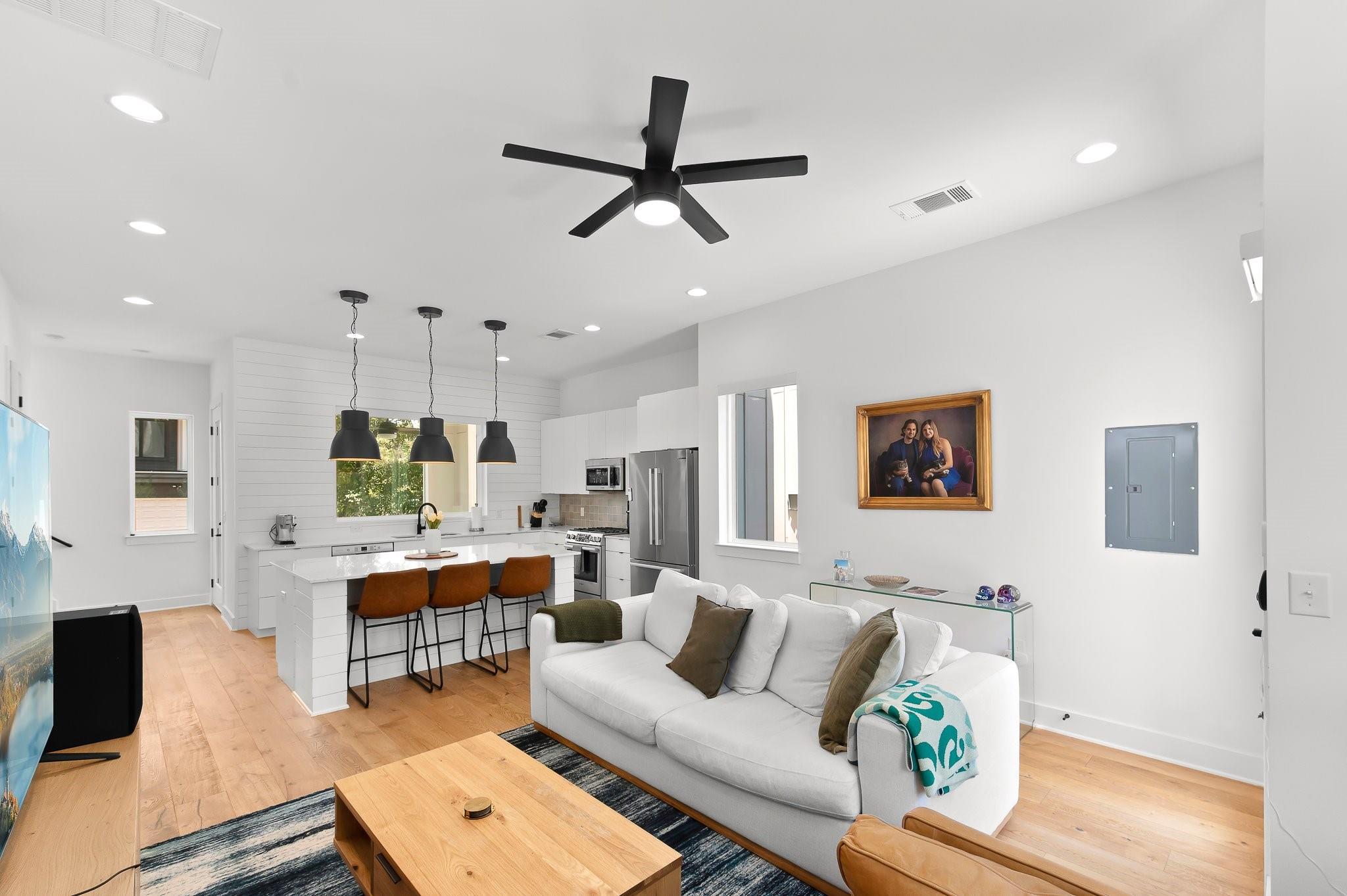 3807 E 51st St # 3, Austin, TX 78723