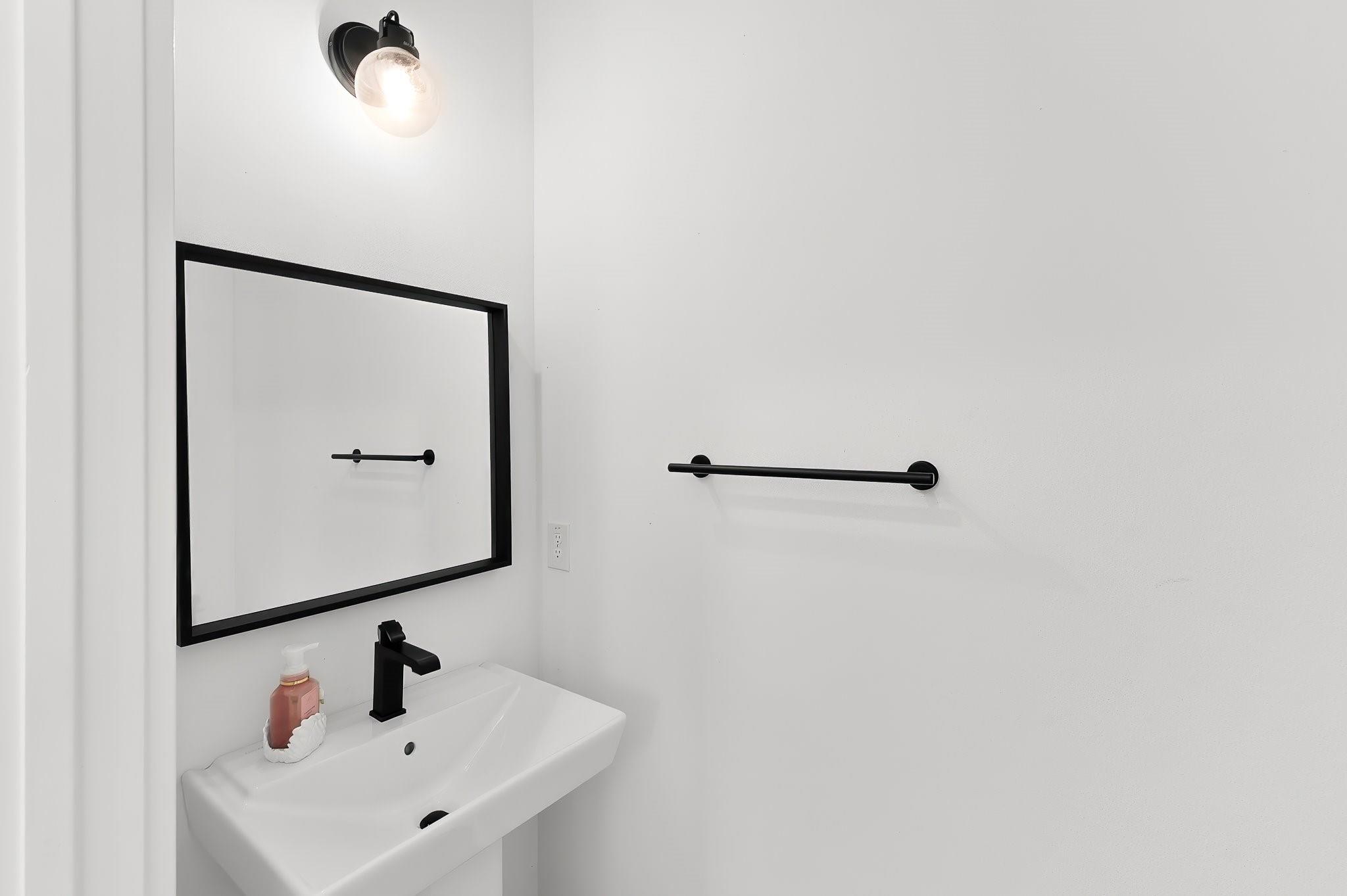 3807 E 51st St # 3, Austin, TX 78723