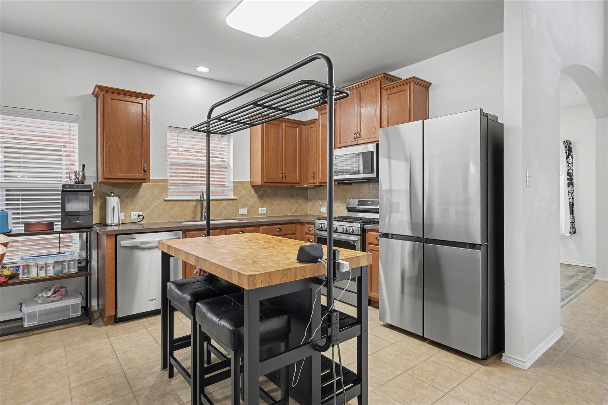 1520 Tonia Loop, Round Rock, TX 78665