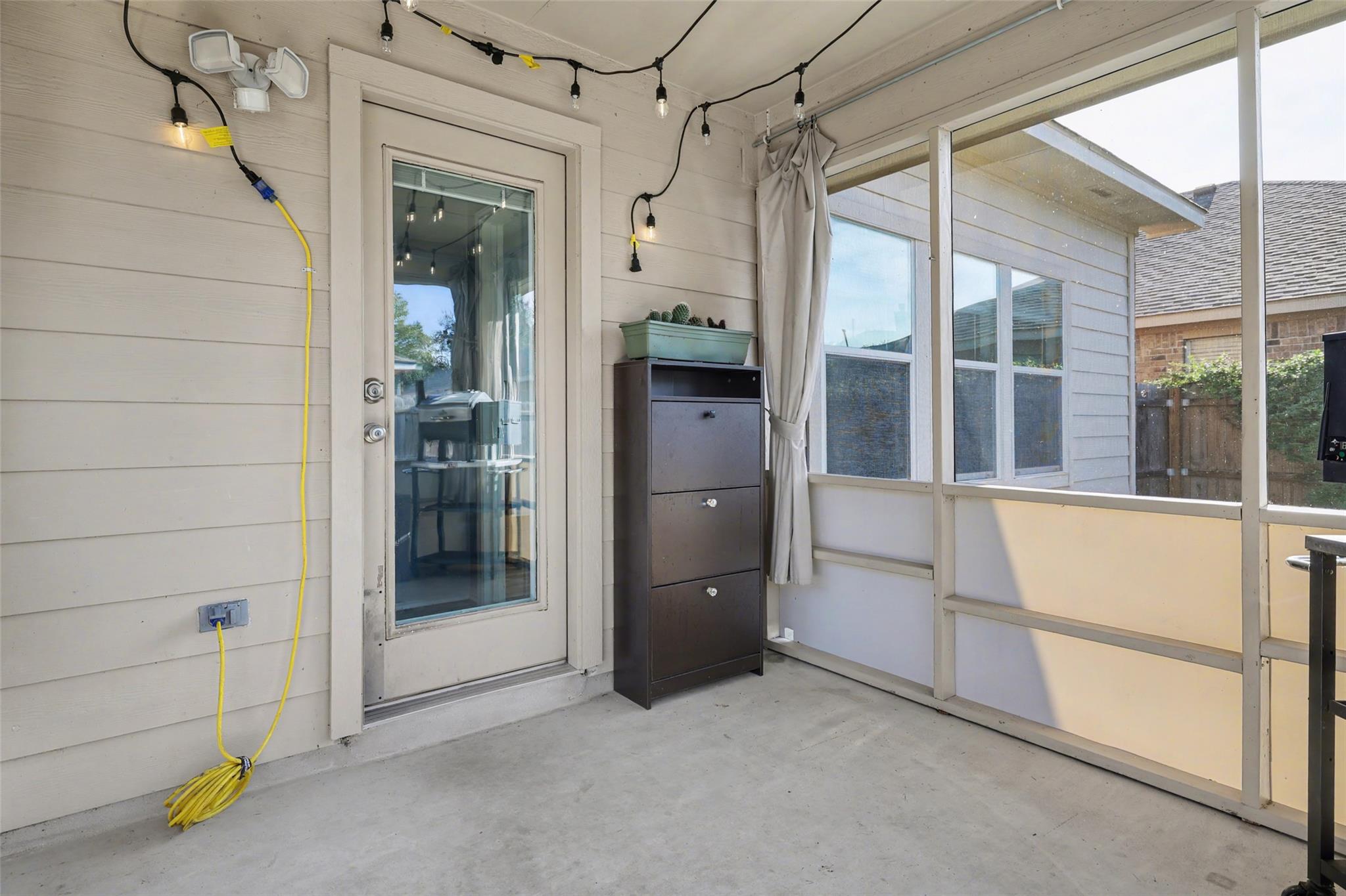 1520 Tonia Loop, Round Rock, TX 78665