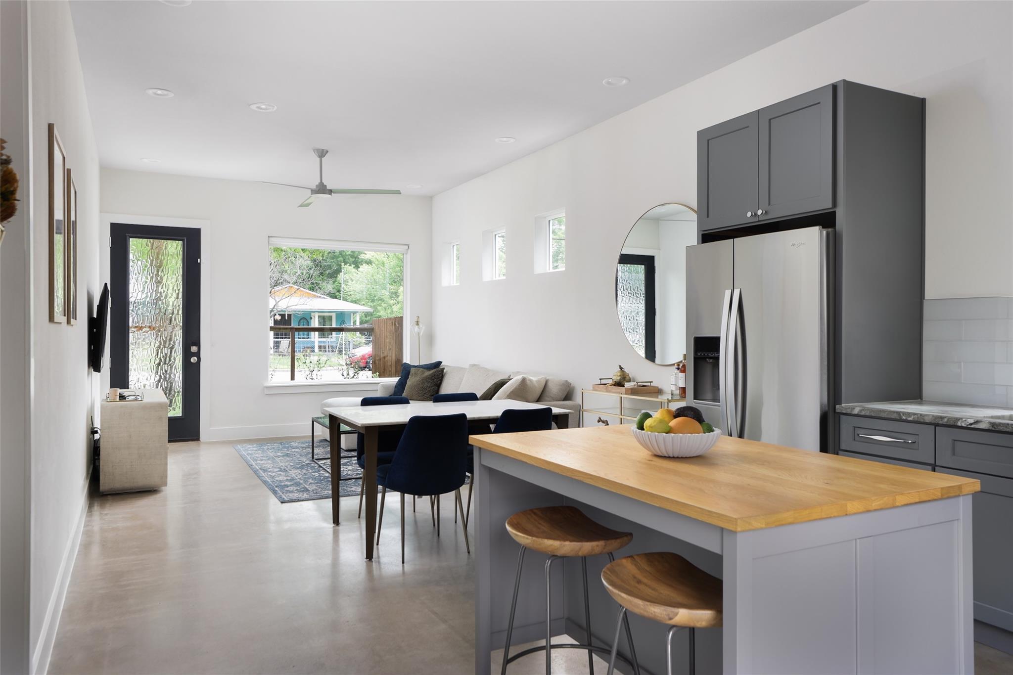 1120 Omega Ave # 1, Austin, TX 78721