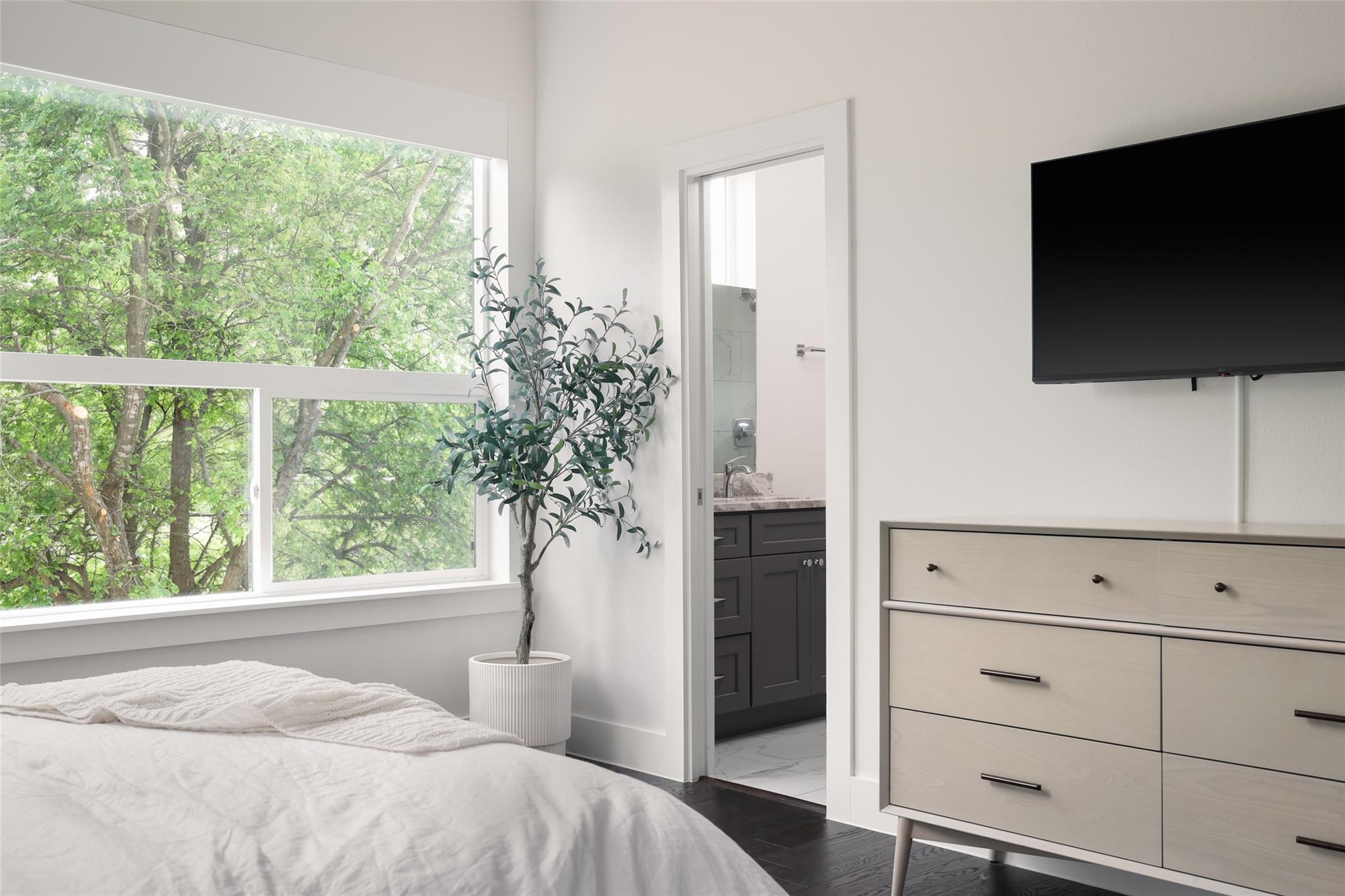 1120 Omega Ave # 1, Austin, TX 78721