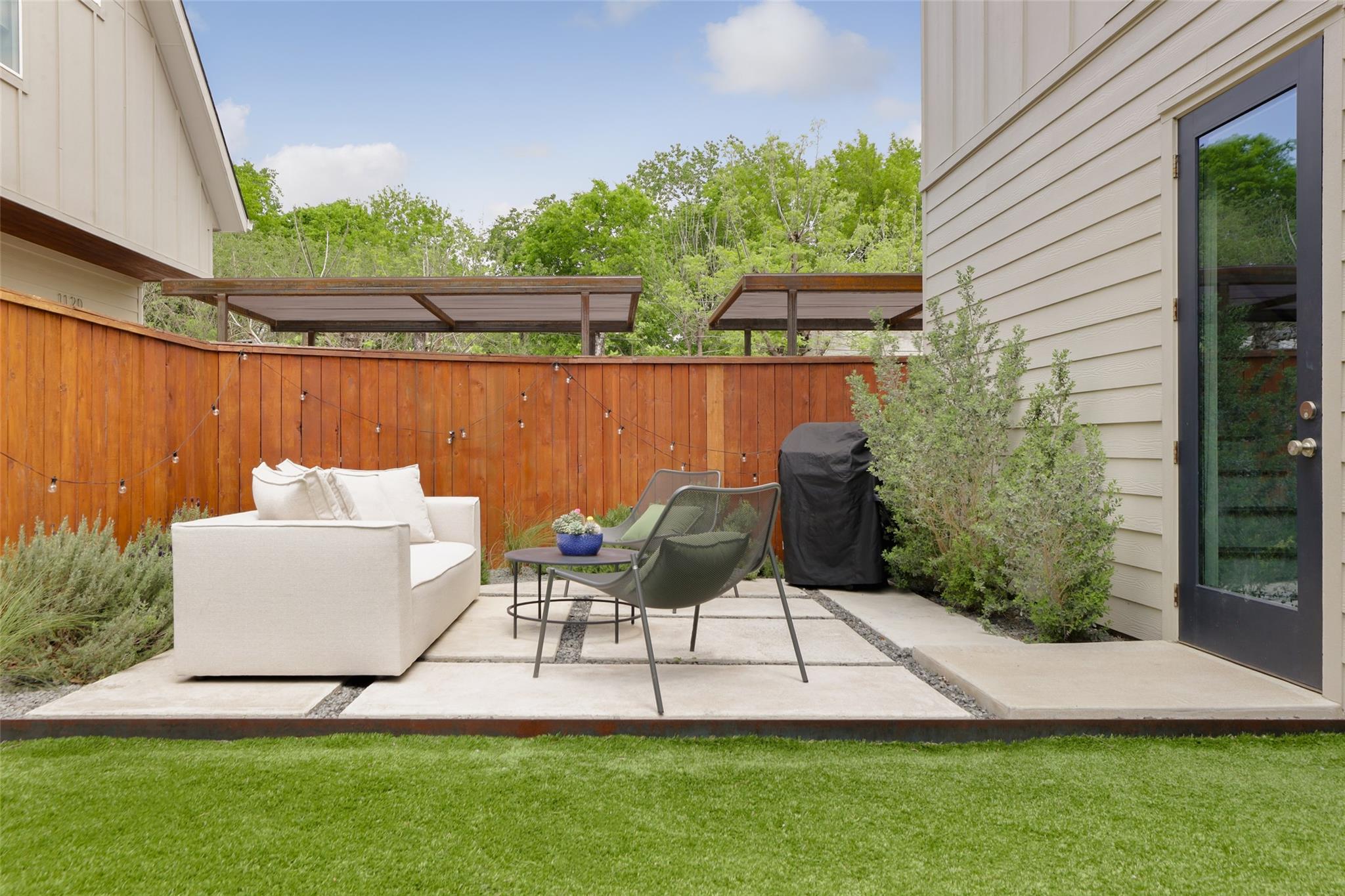 1120 Omega Ave # 1, Austin, TX 78721