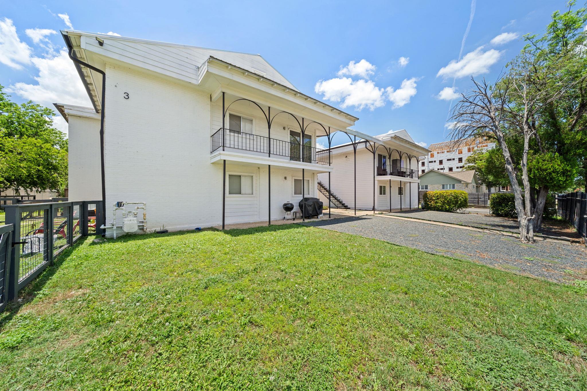 1313 E 52nd St # 205, Austin, TX 78723