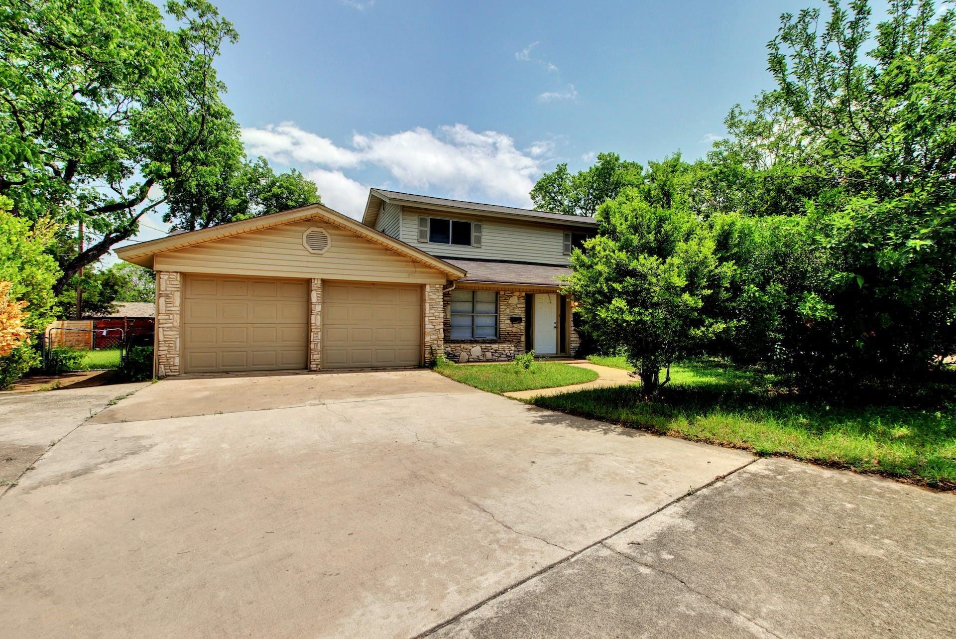 1202 Artesian Cir, Austin, TX 78758